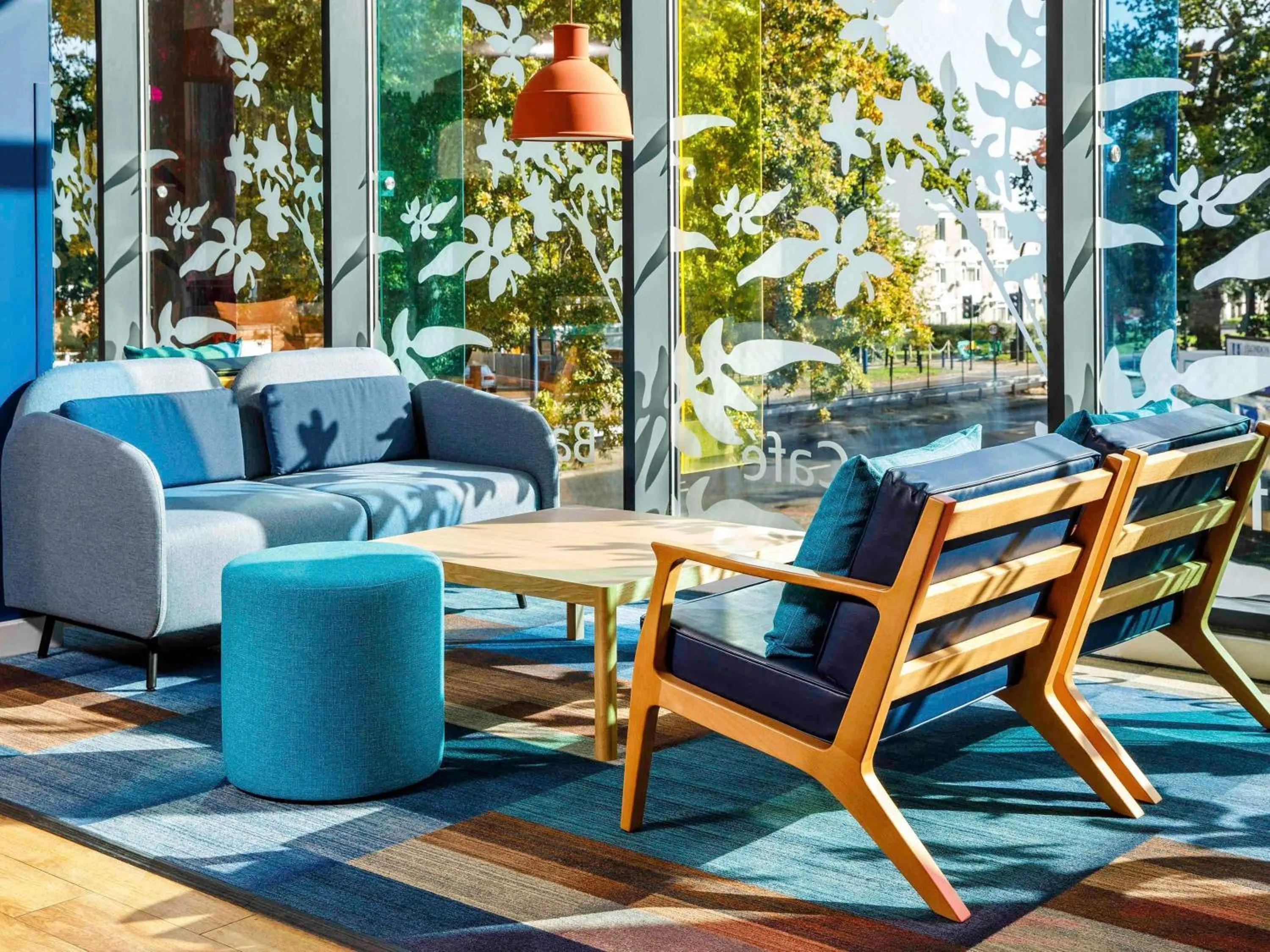 Property building in ibis budget London Heathrow Central