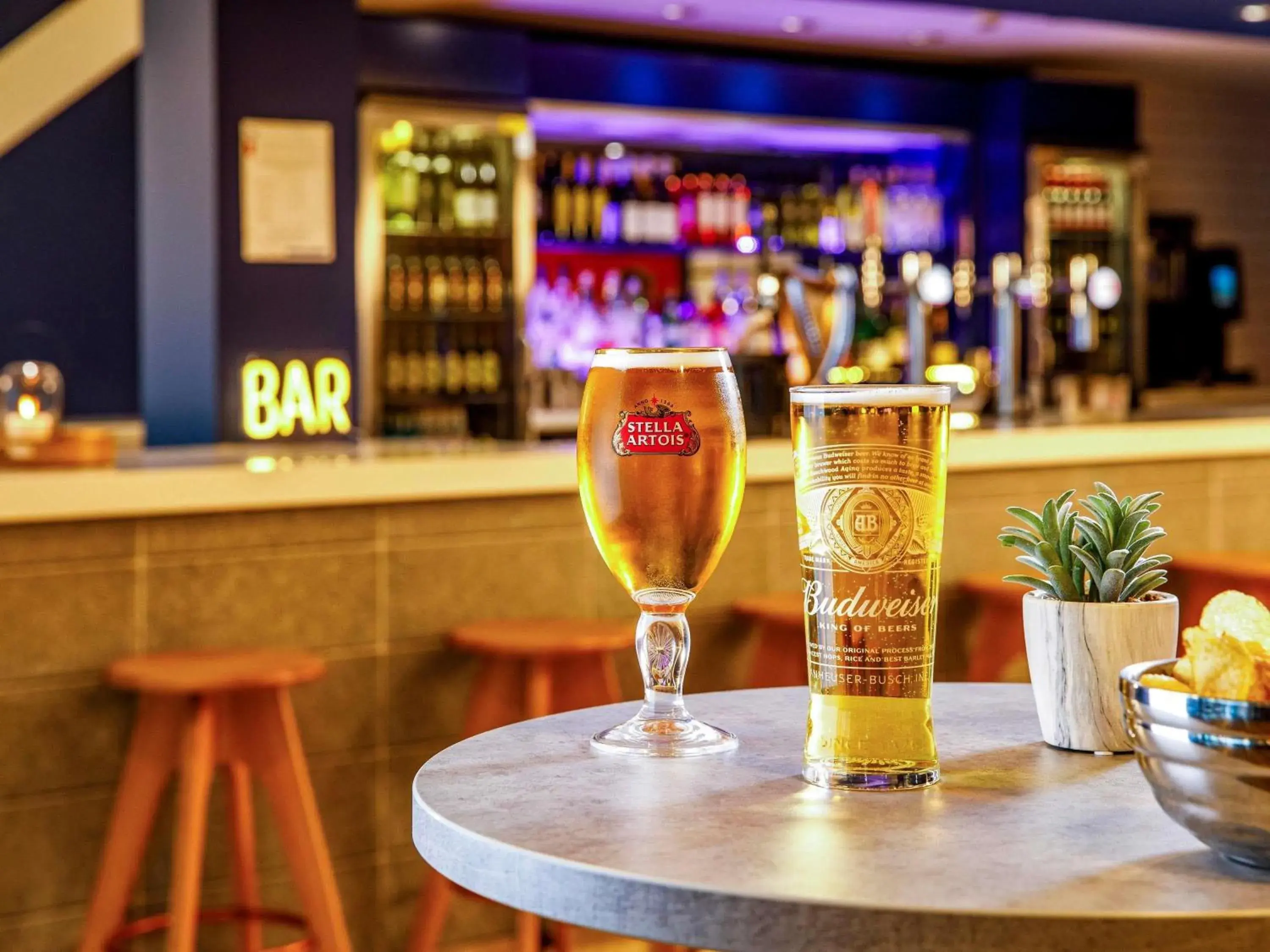 Property building in ibis budget London Heathrow Central Property building in ibis budget London Heathrow Central