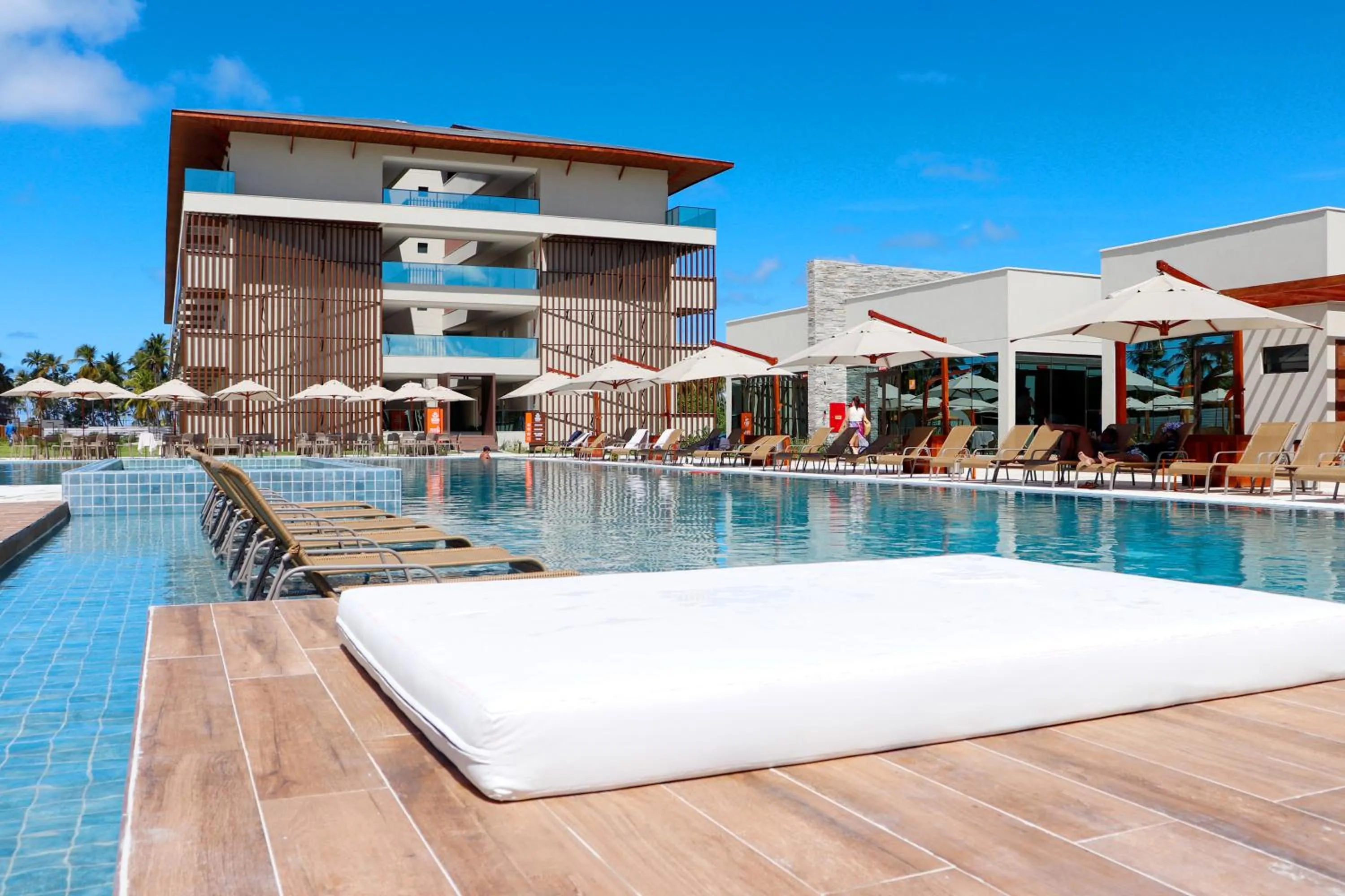 Swimming pool in Ipioca Beach Resort Maceió