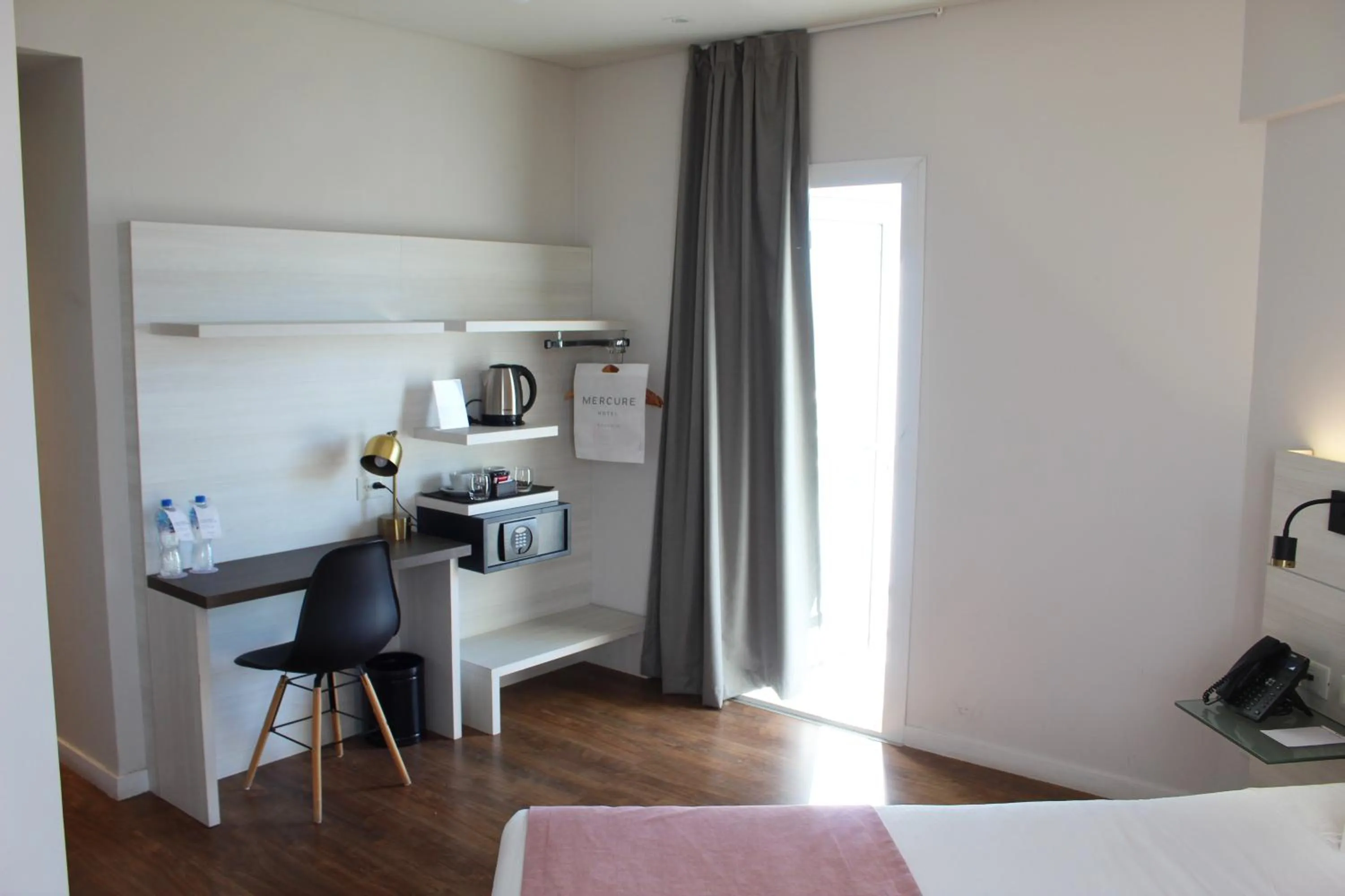 Bed in Mercure Rosario