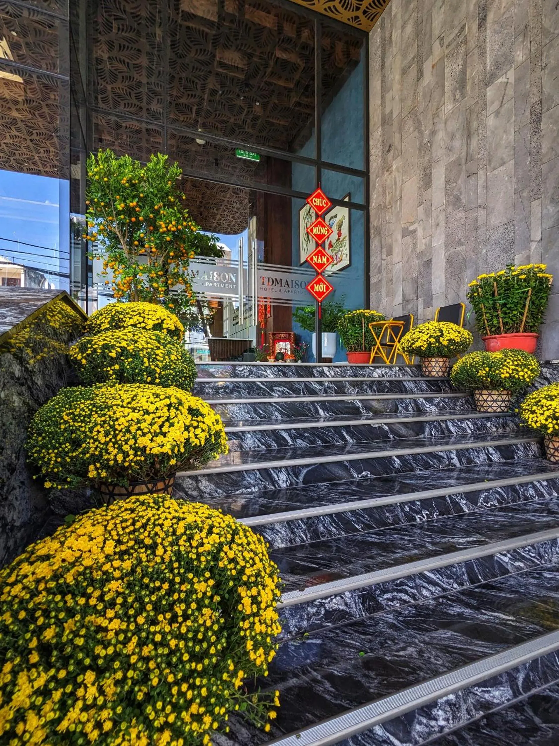 Property building in TDMAISON Hotel & Apartment