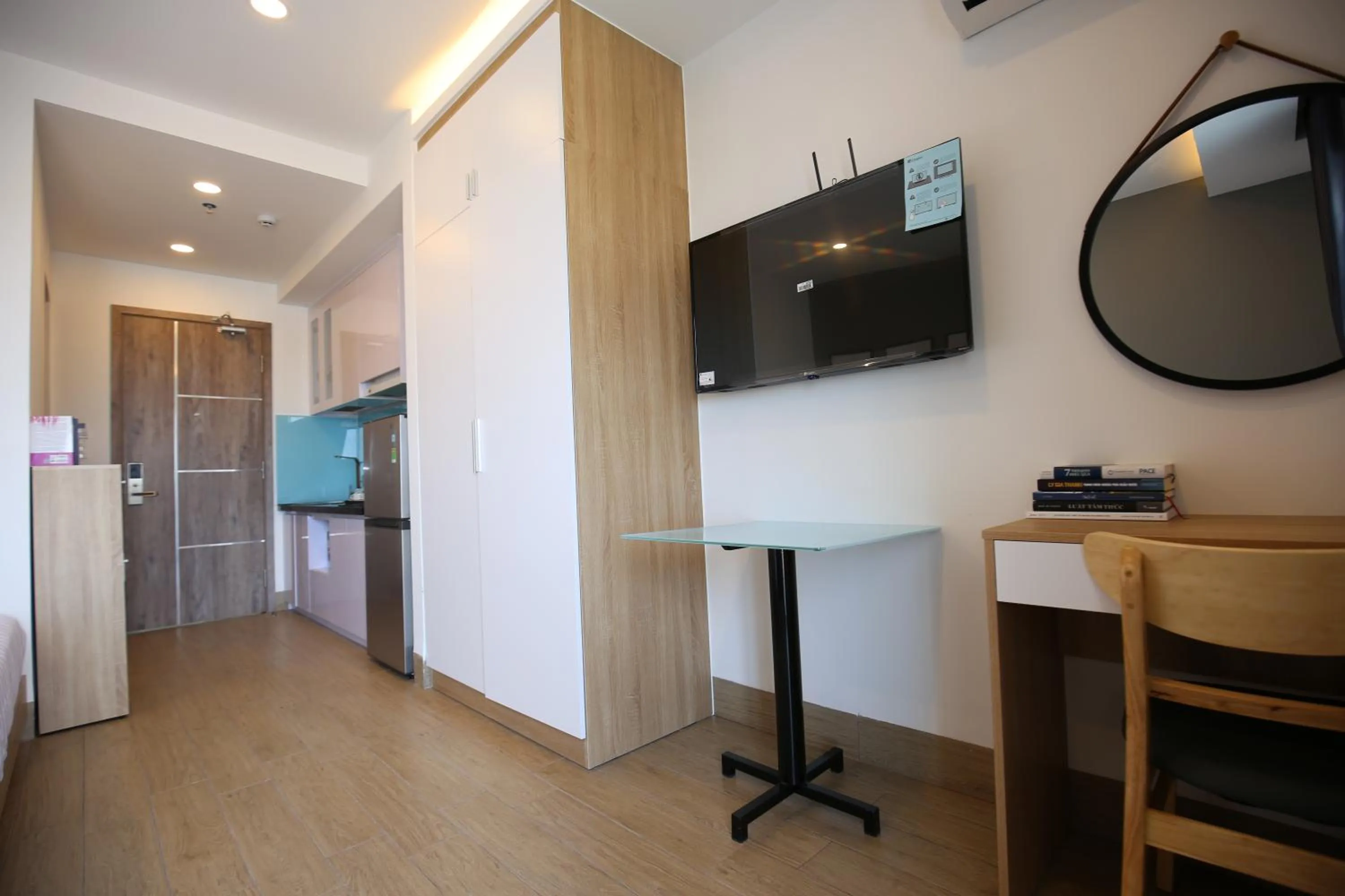 TV and multimedia in TDMAISON Hotel & Apartment