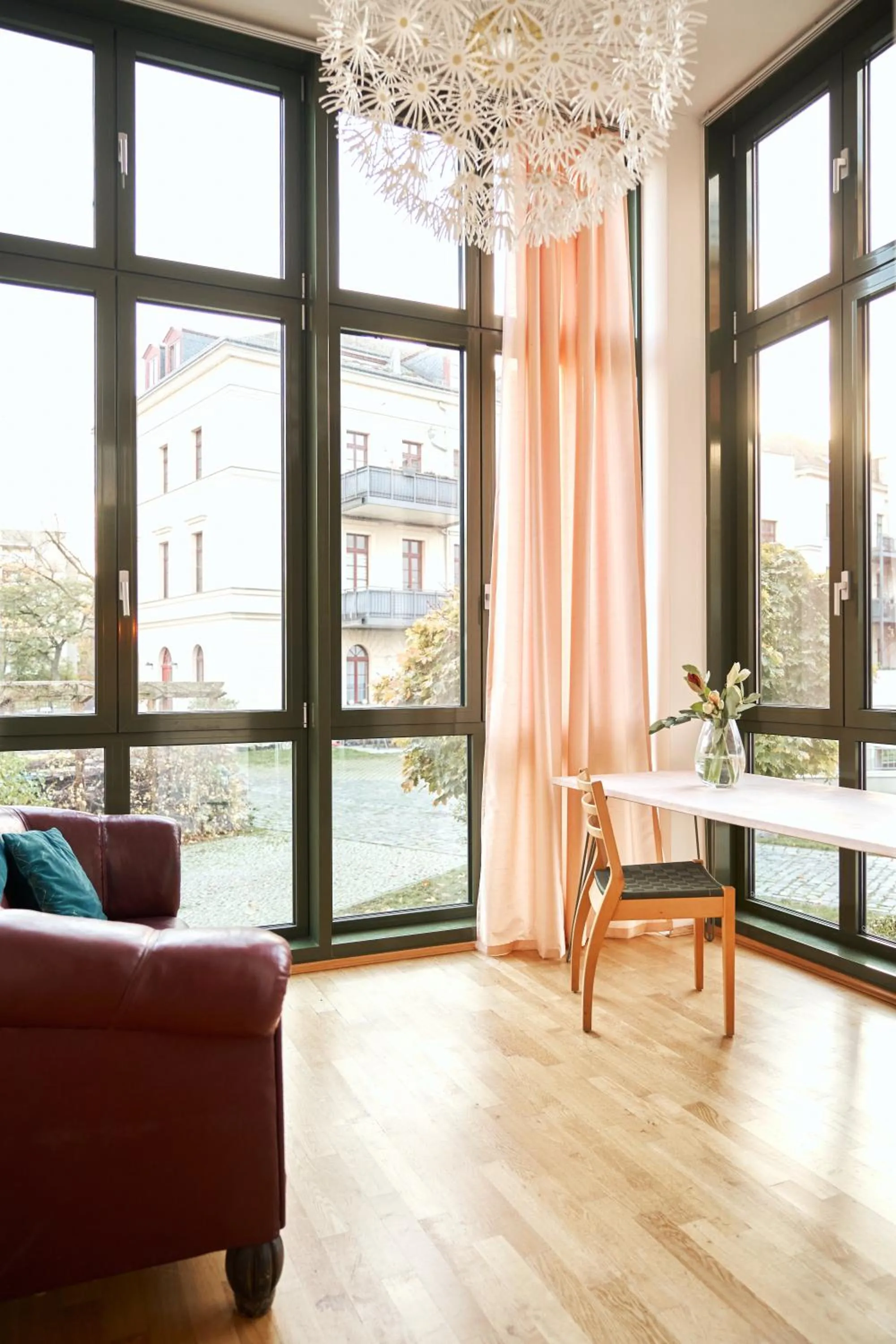 Garden in Cityloft - im Zentrum, inkl Parkplatz, Netflix, 3-Raum