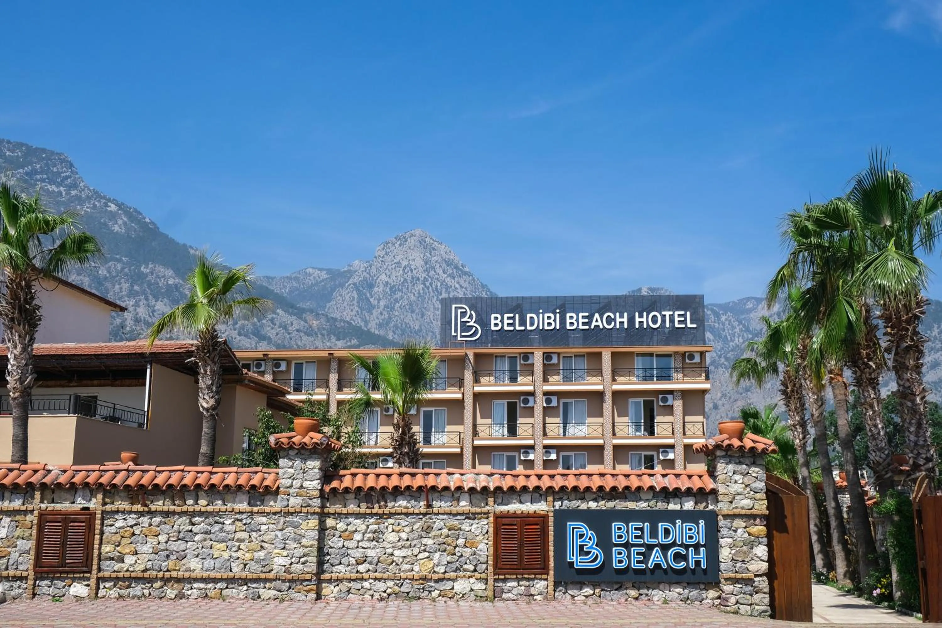 Day in Beldibi Beach Hotel