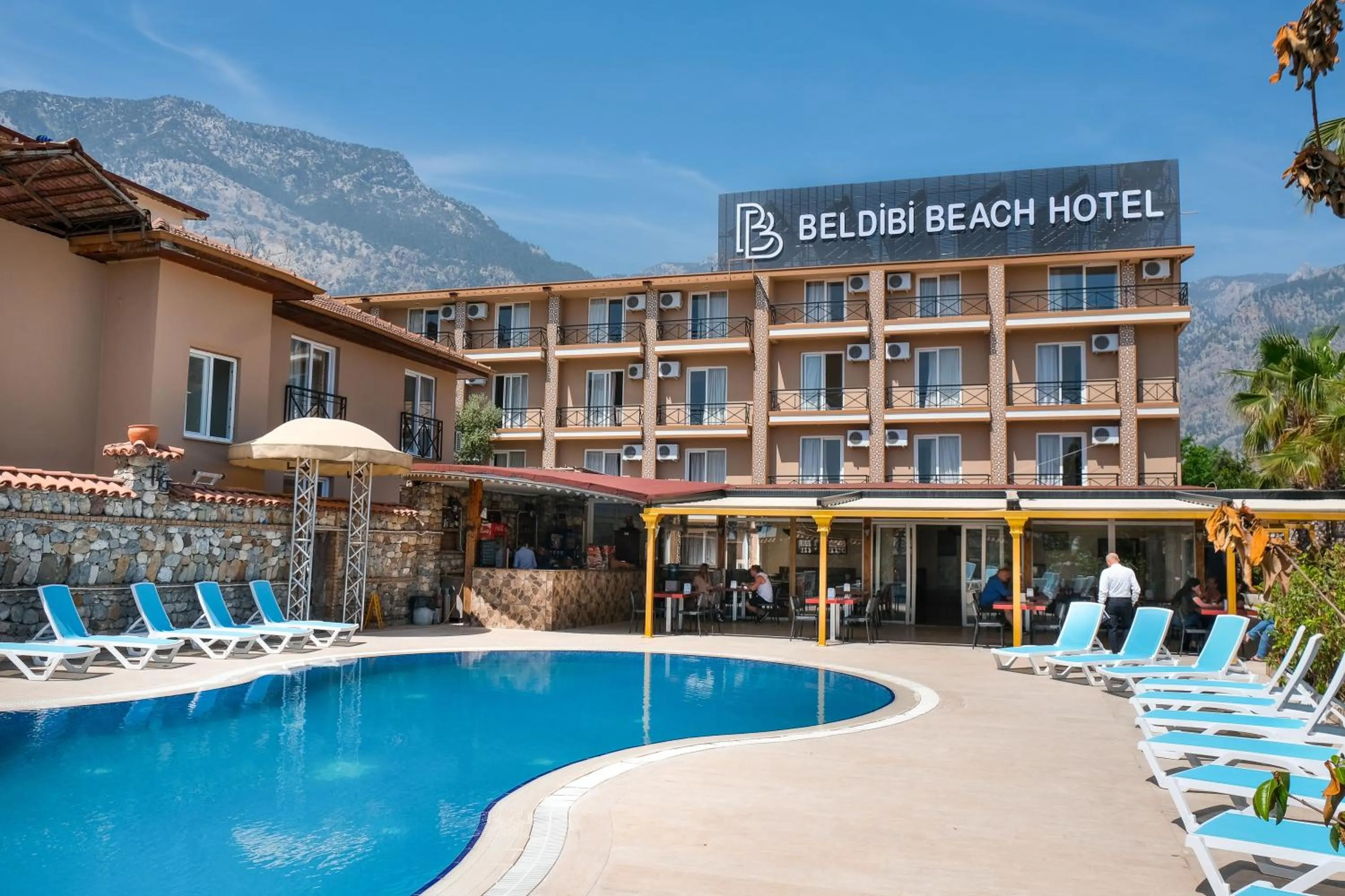 Property building in Beldibi Beach Hotel
