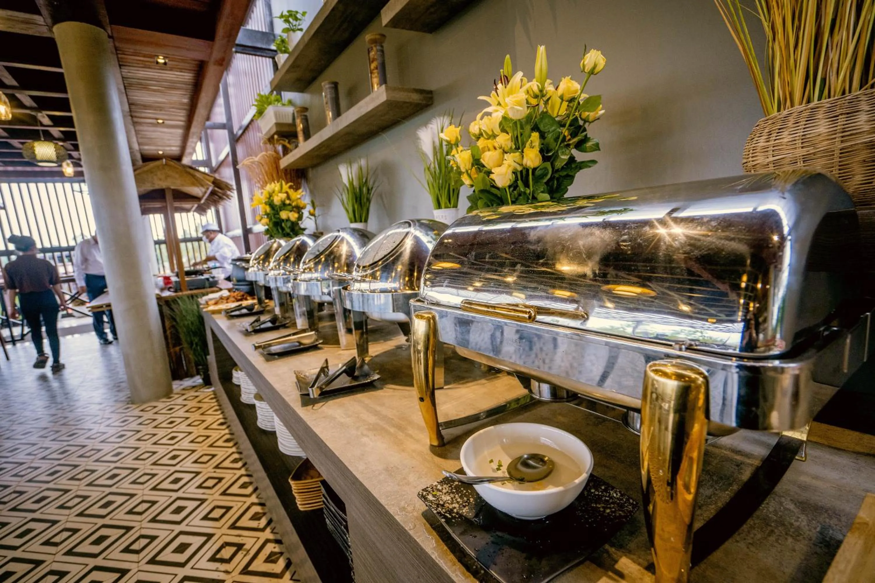 Restaurant/places to eat in Good Time Relax Resort