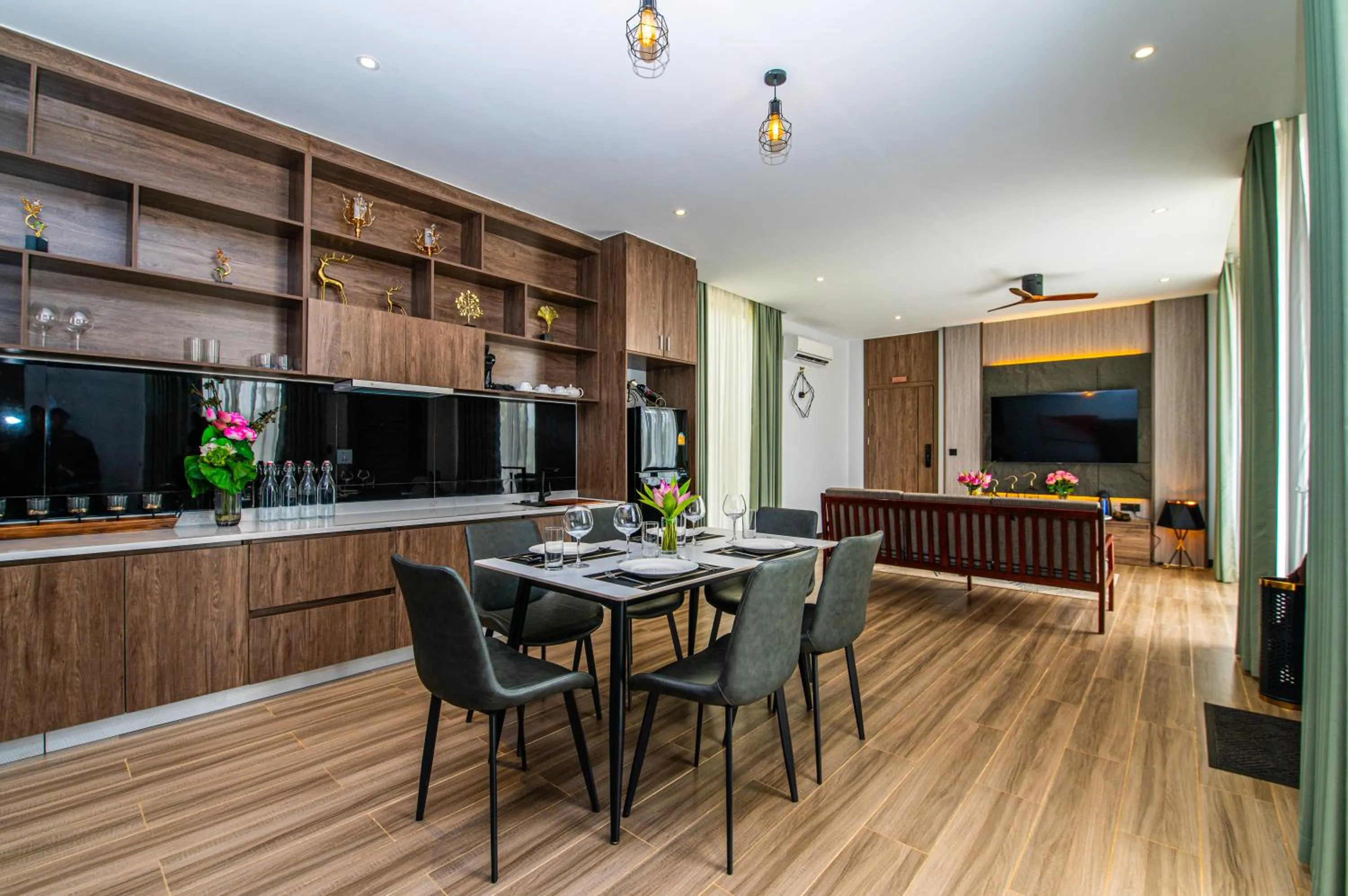 Seating area in Good Time Relax Resort