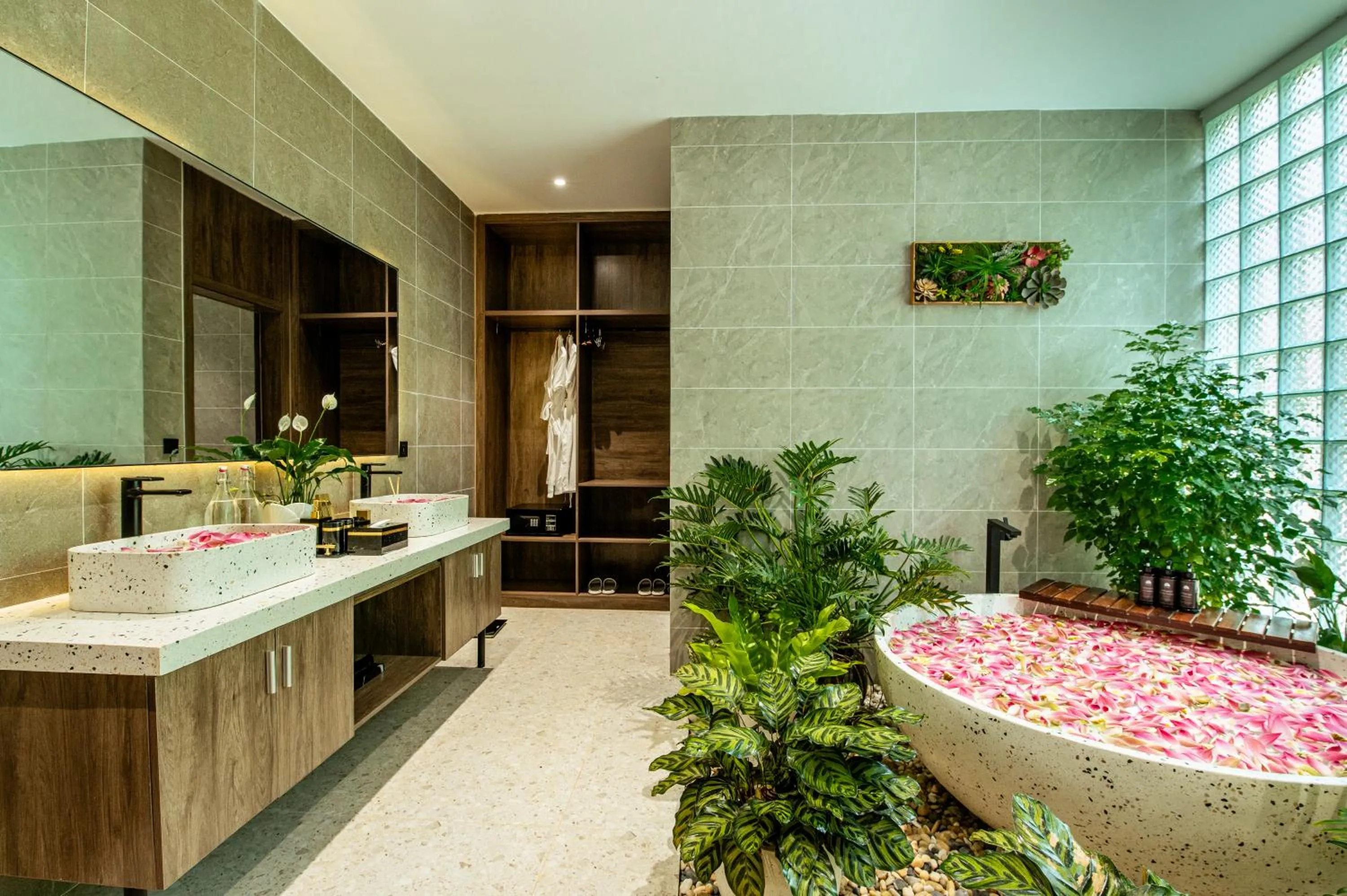 Bathroom in Good Time Relax Resort