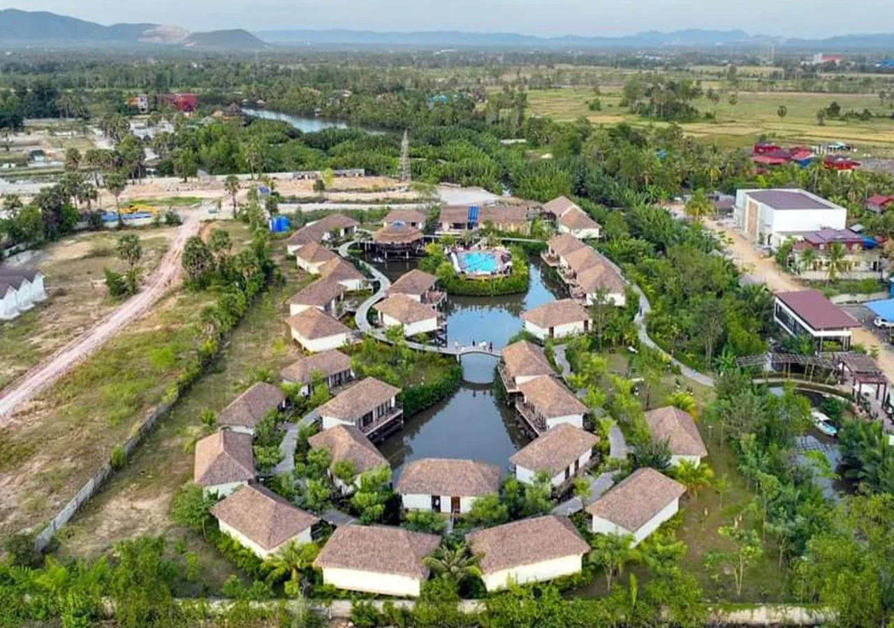 Property building in Good Time Relax Resort