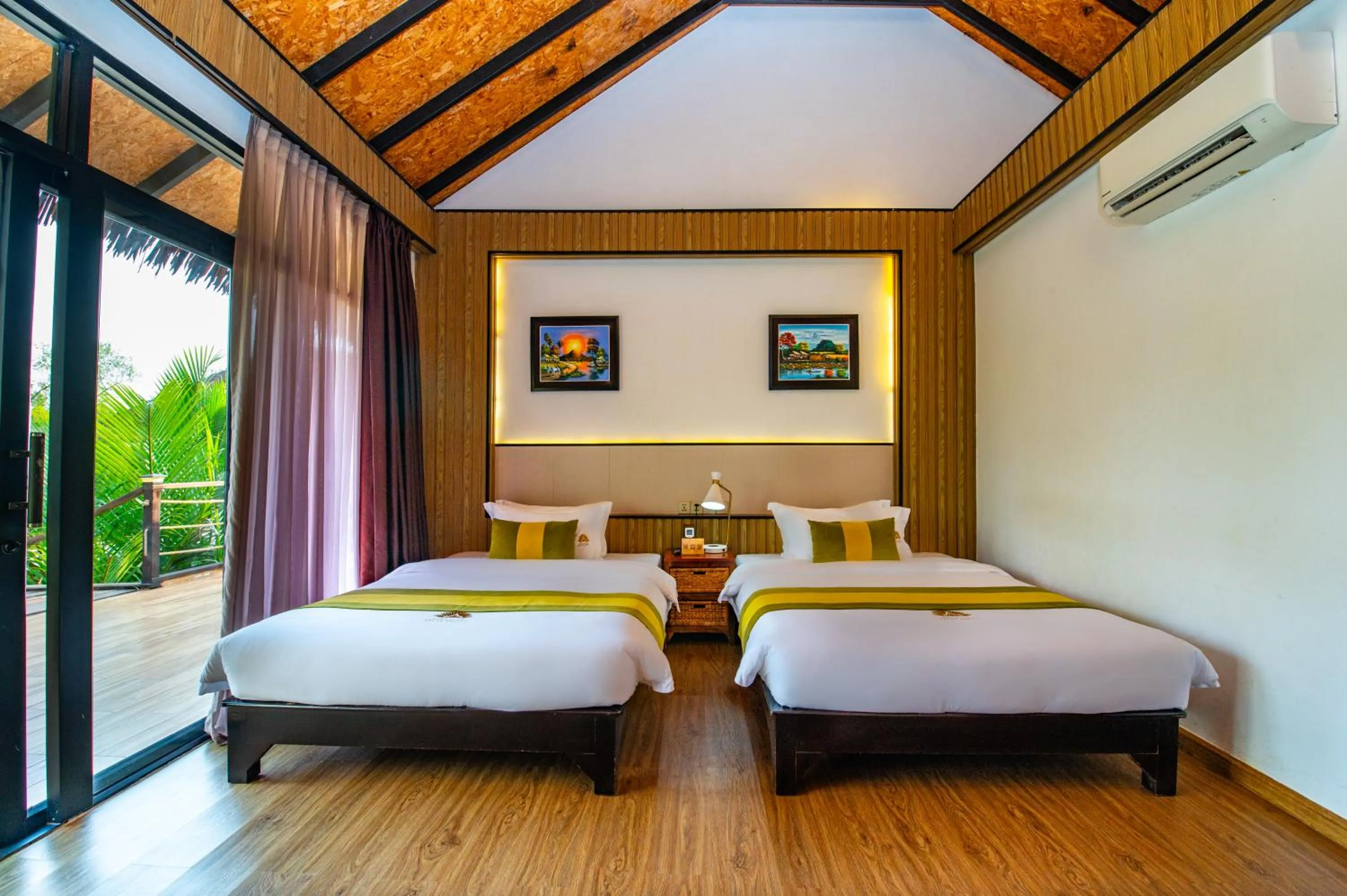 Bed in Good Time Relax Resort
