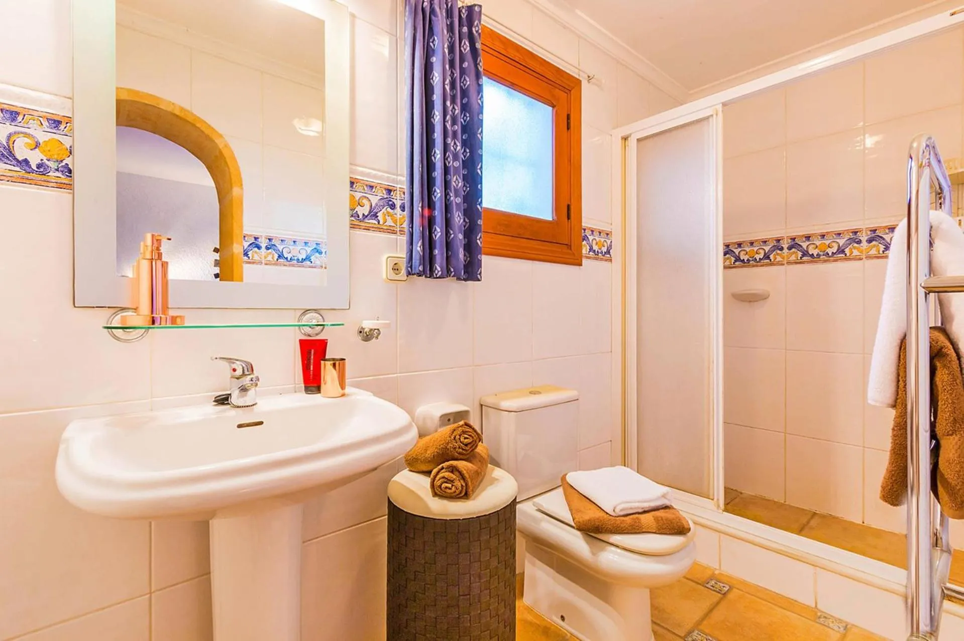 Villa Moreno with Large Private Pool