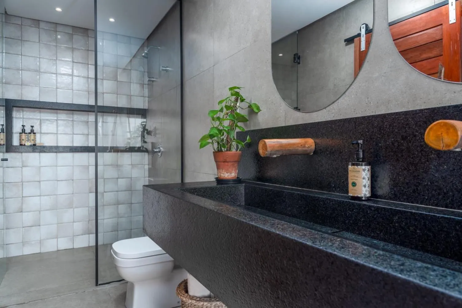 Shower in Villa Pantai Boutique Hotel Maragogi