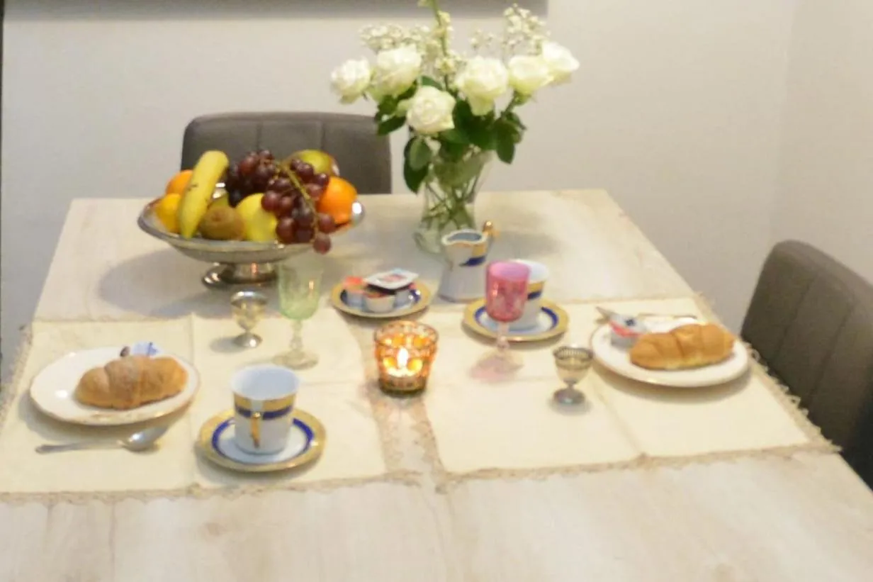 Chéri de Rome Vatican Apartment