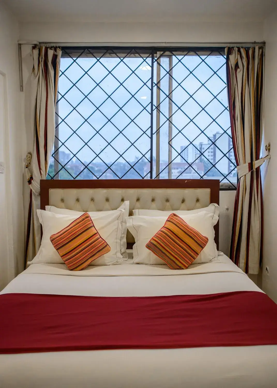 Studio in Diamond Plaza Apartments Studio in Diamond Plaza Apartments