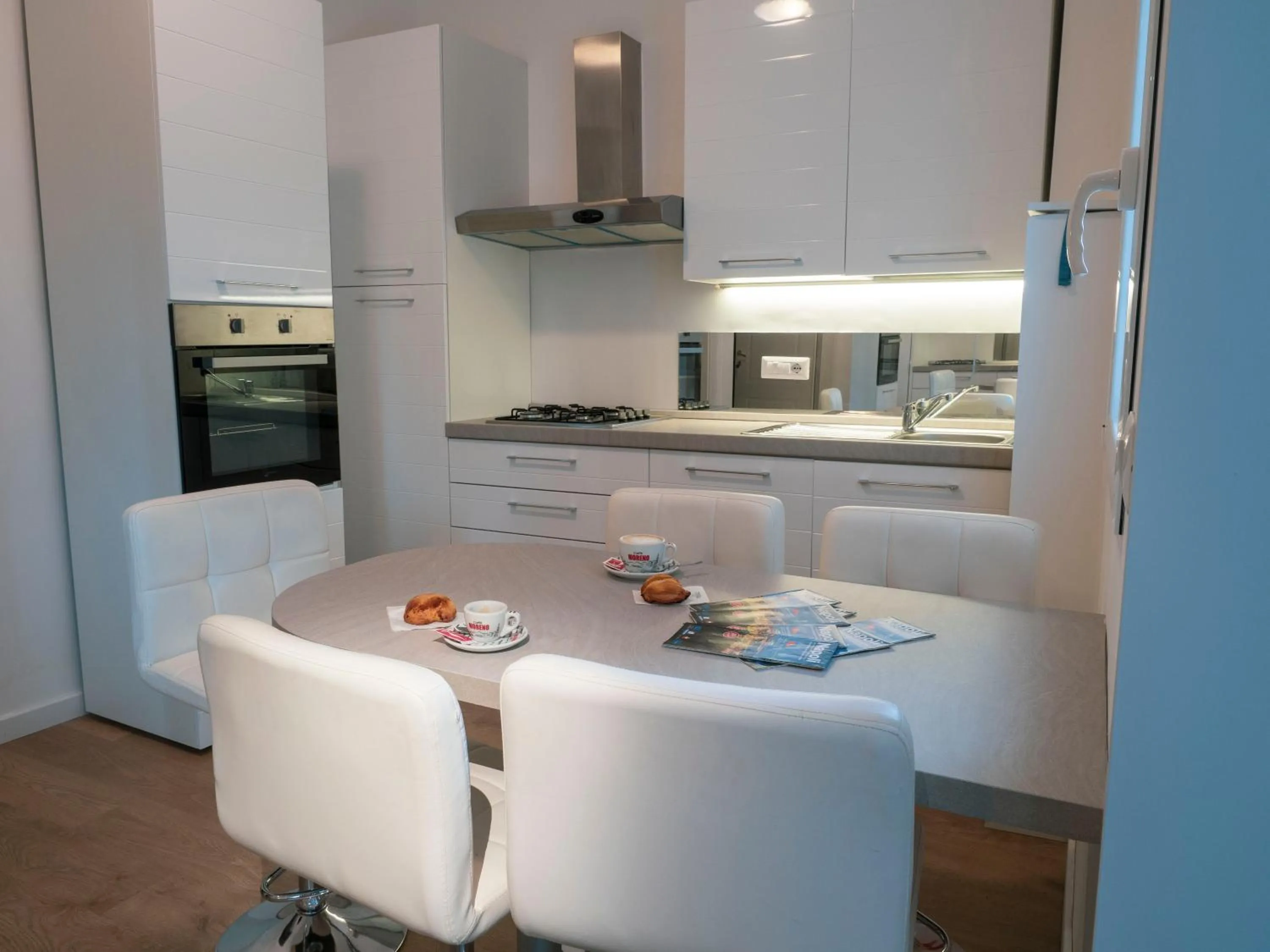 Kitchen or kitchenette in Maison San Gregorio