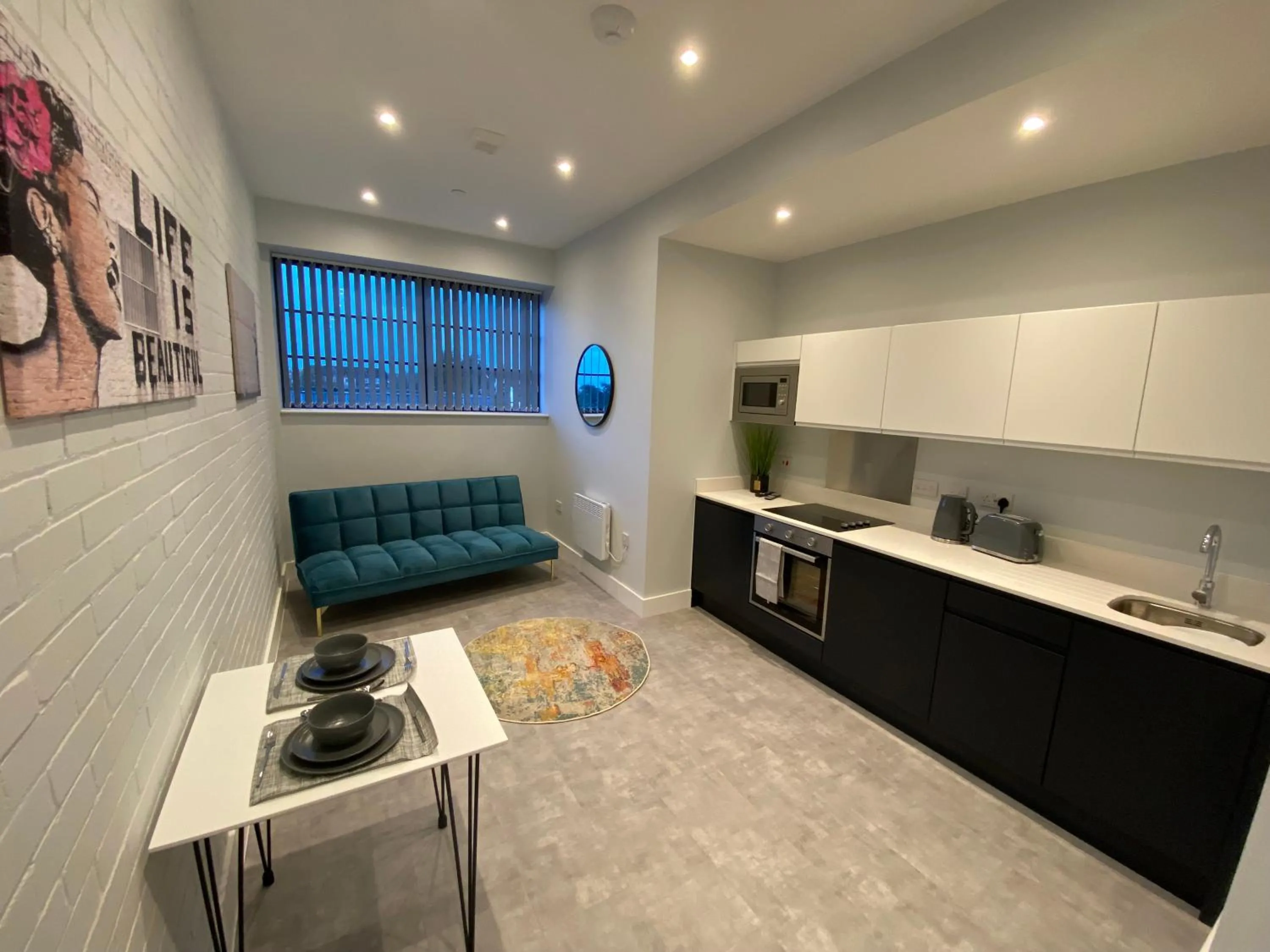 Kempston Suites Liverpool Apartment 2