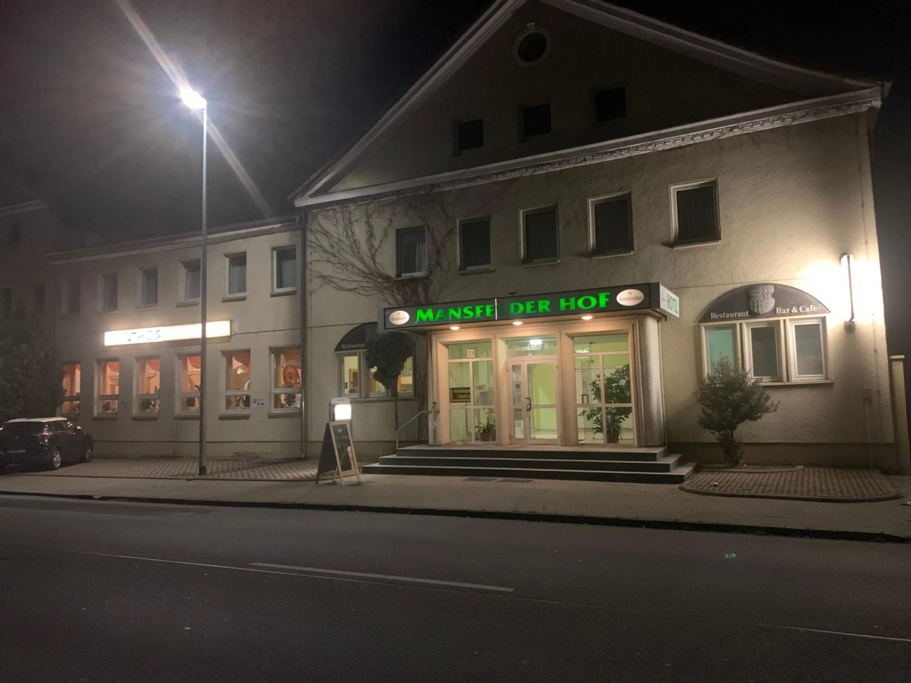 Property building in Mansfelder Hof