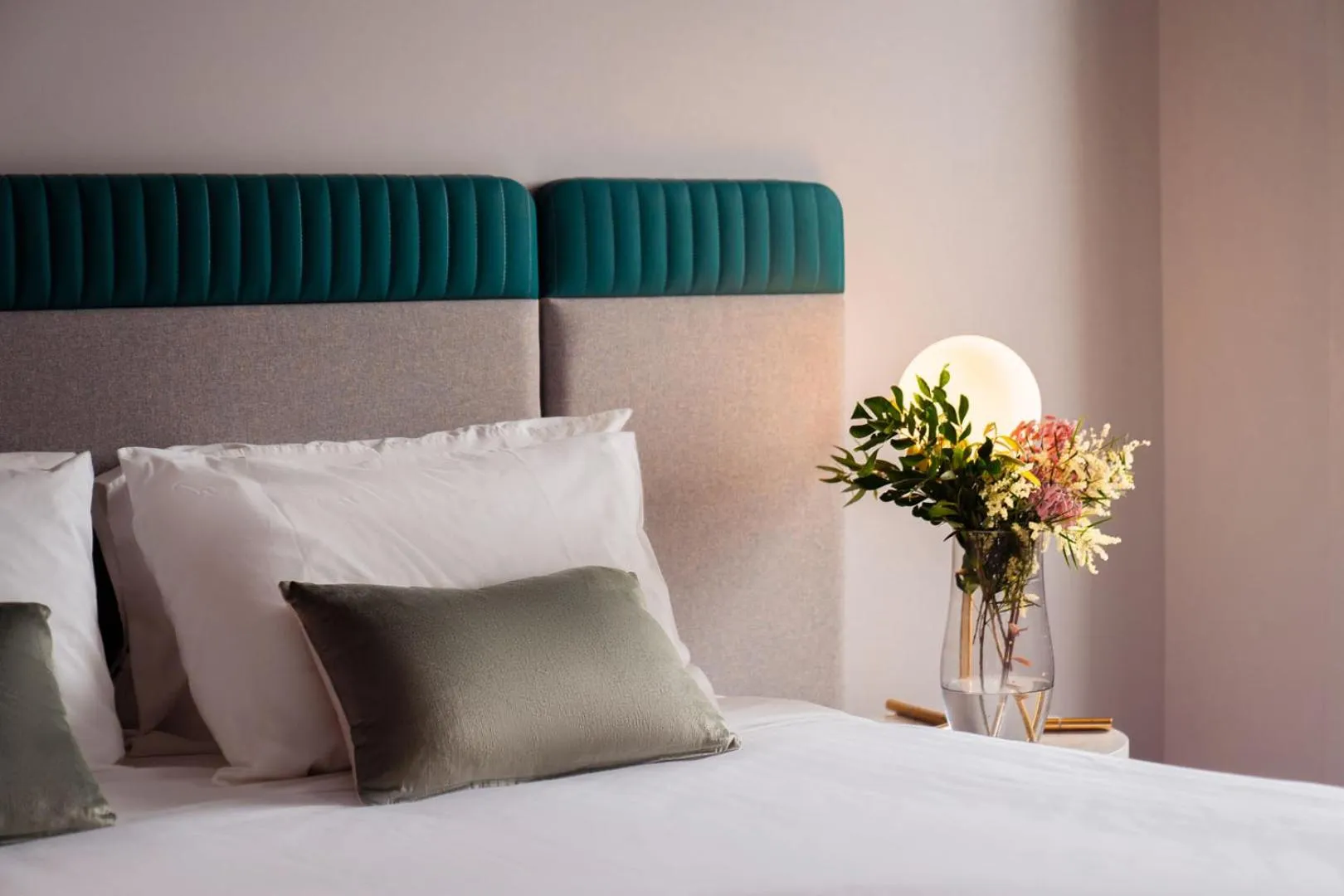 Bed in Vali by Village