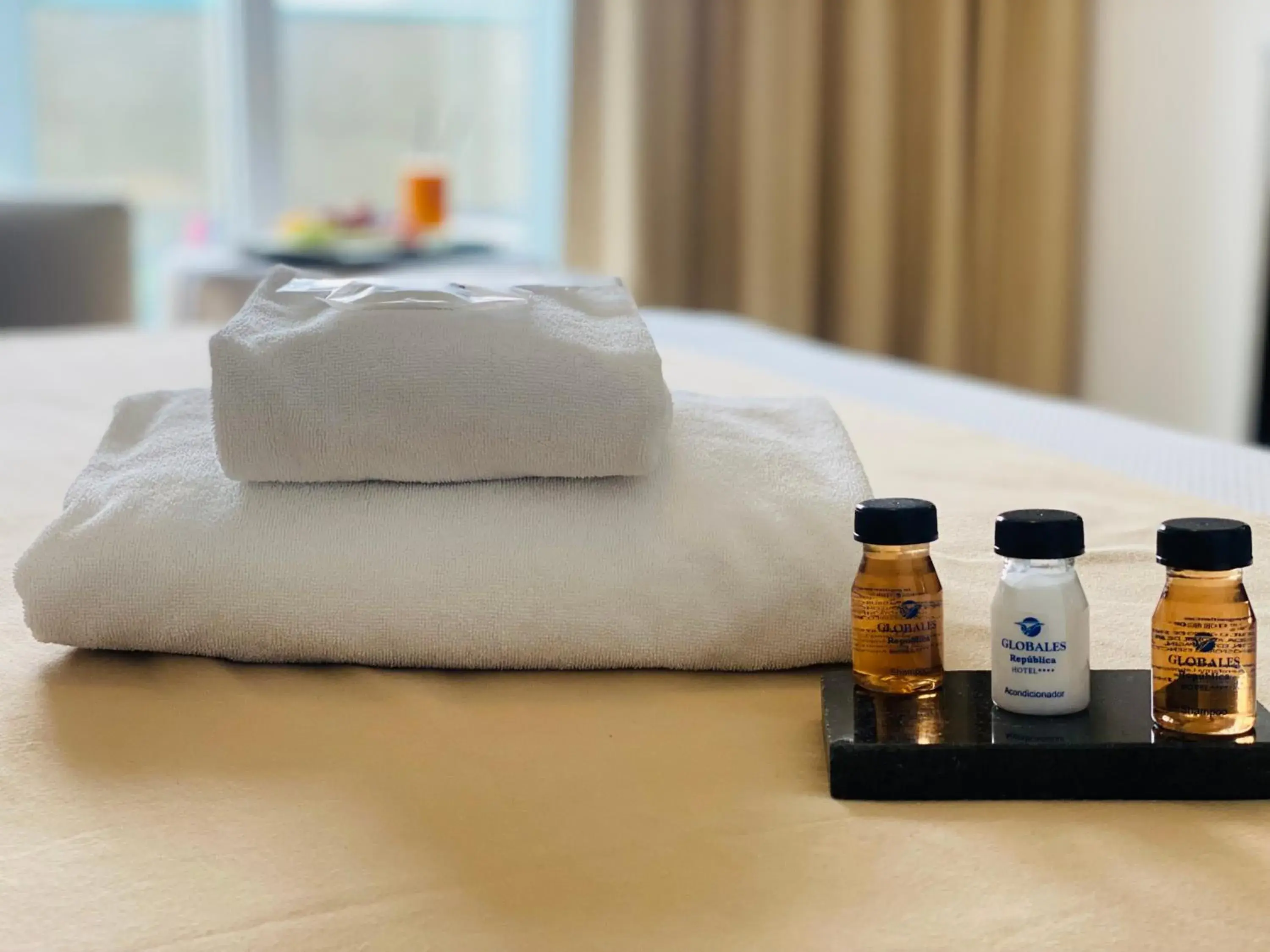 towels, Bed in Globales Republica towels, Bed in Globales Republica