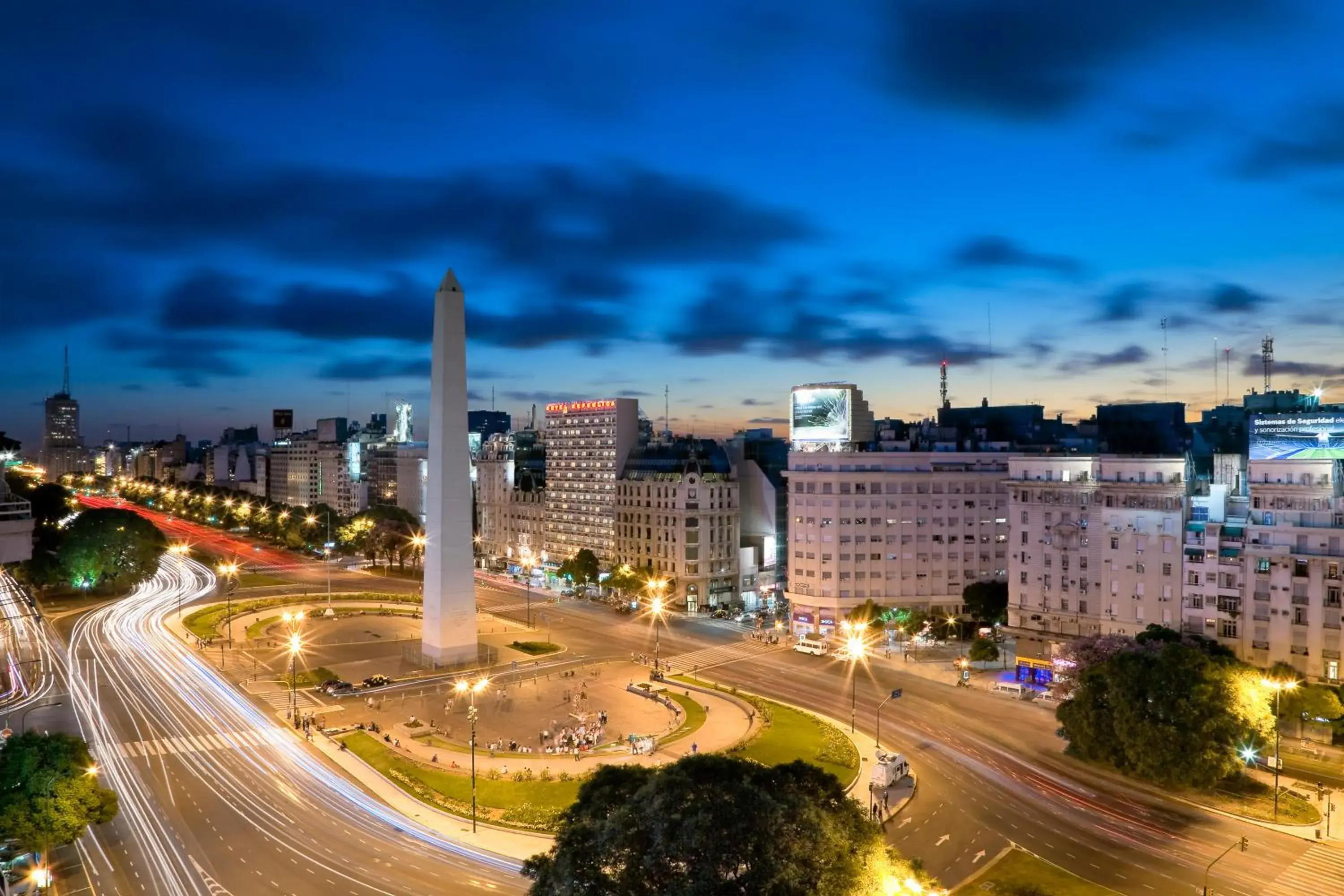 Facade/entrance in Globales Republica Facade/entrance in Globales Republica