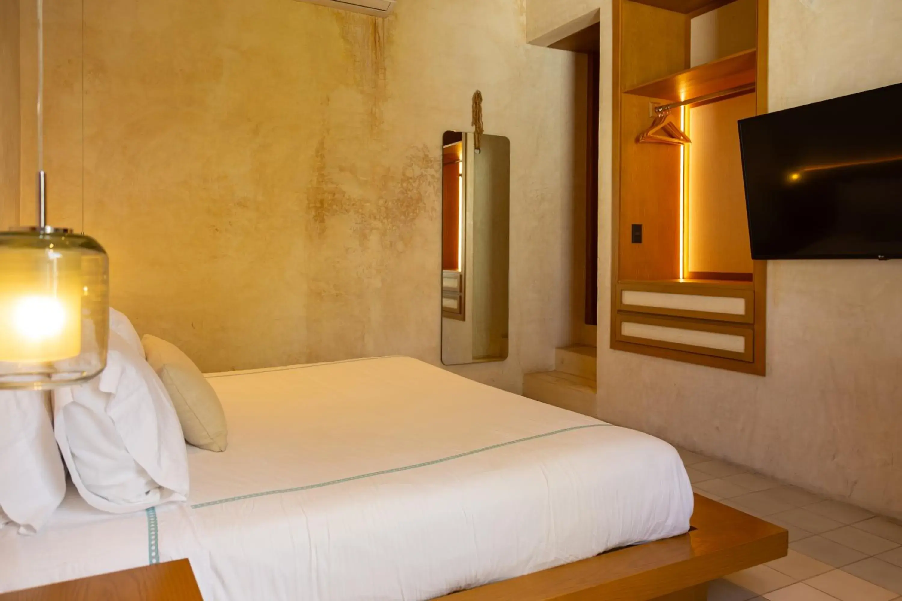 Maya Suite in DECU DOWNTOWN Maya Suite in DECU DOWNTOWN