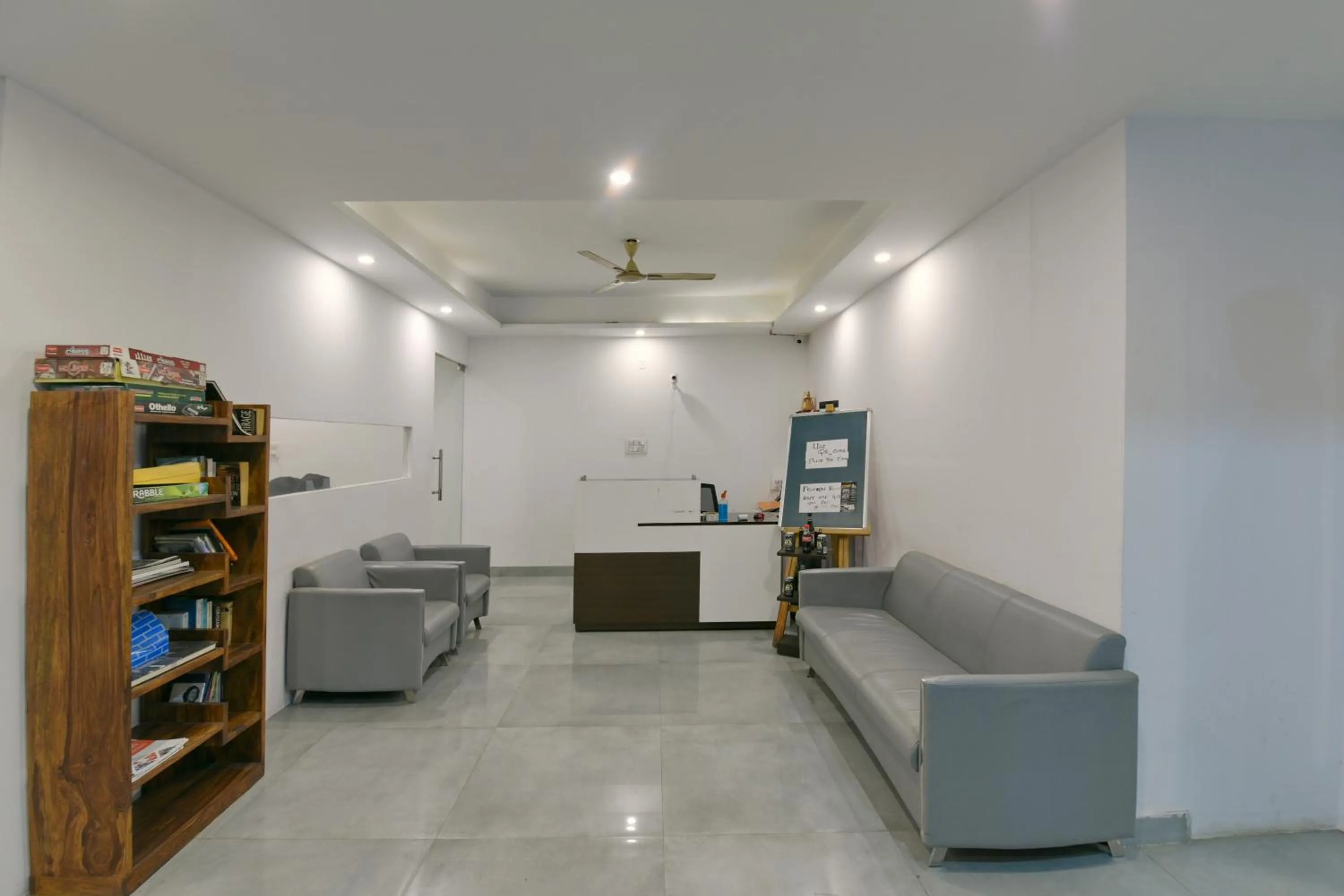 Lobby or reception in Hotel Fortune Inn By F9 Hotels