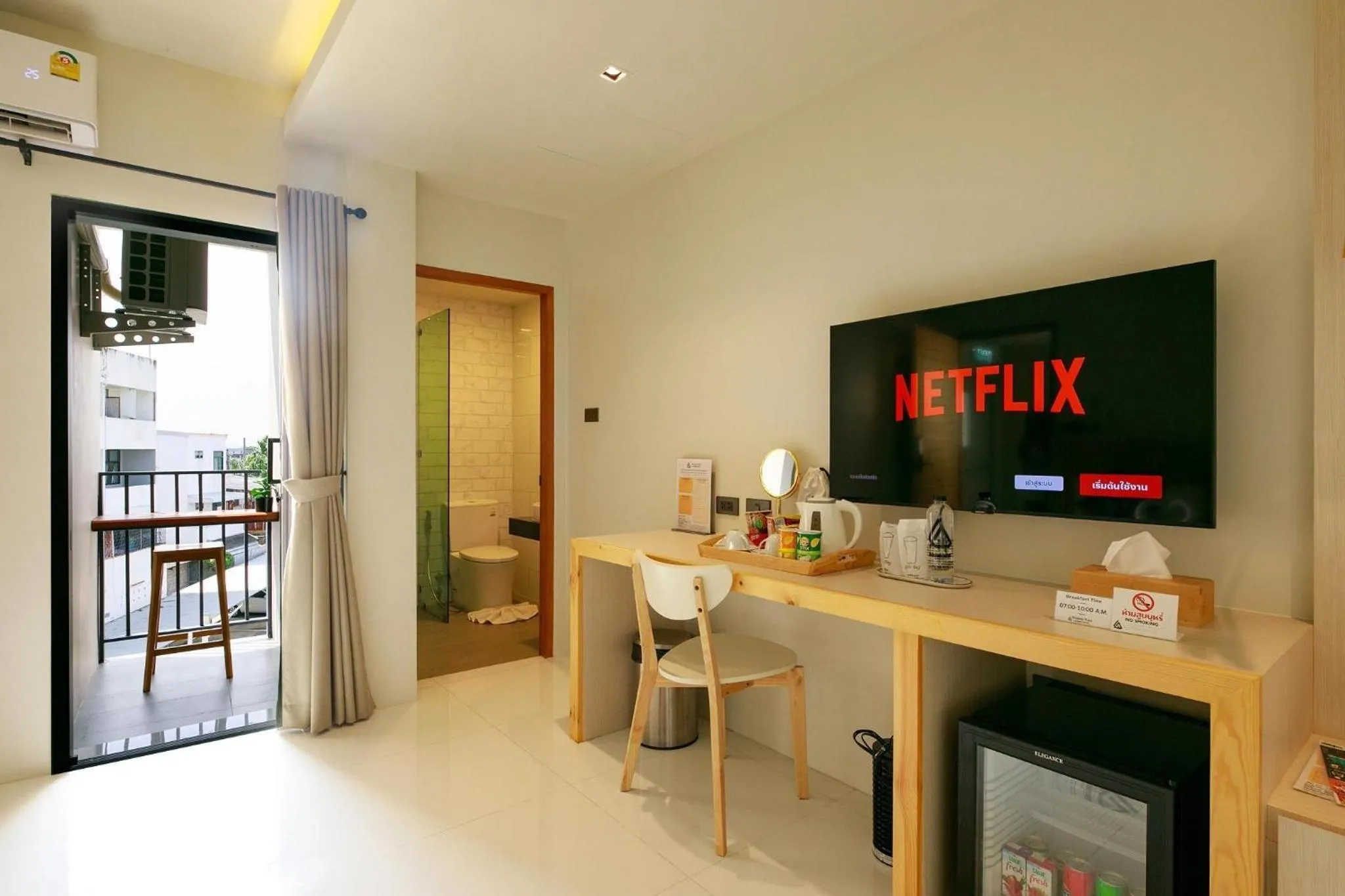 Bedroom in LA PINO HOTEL