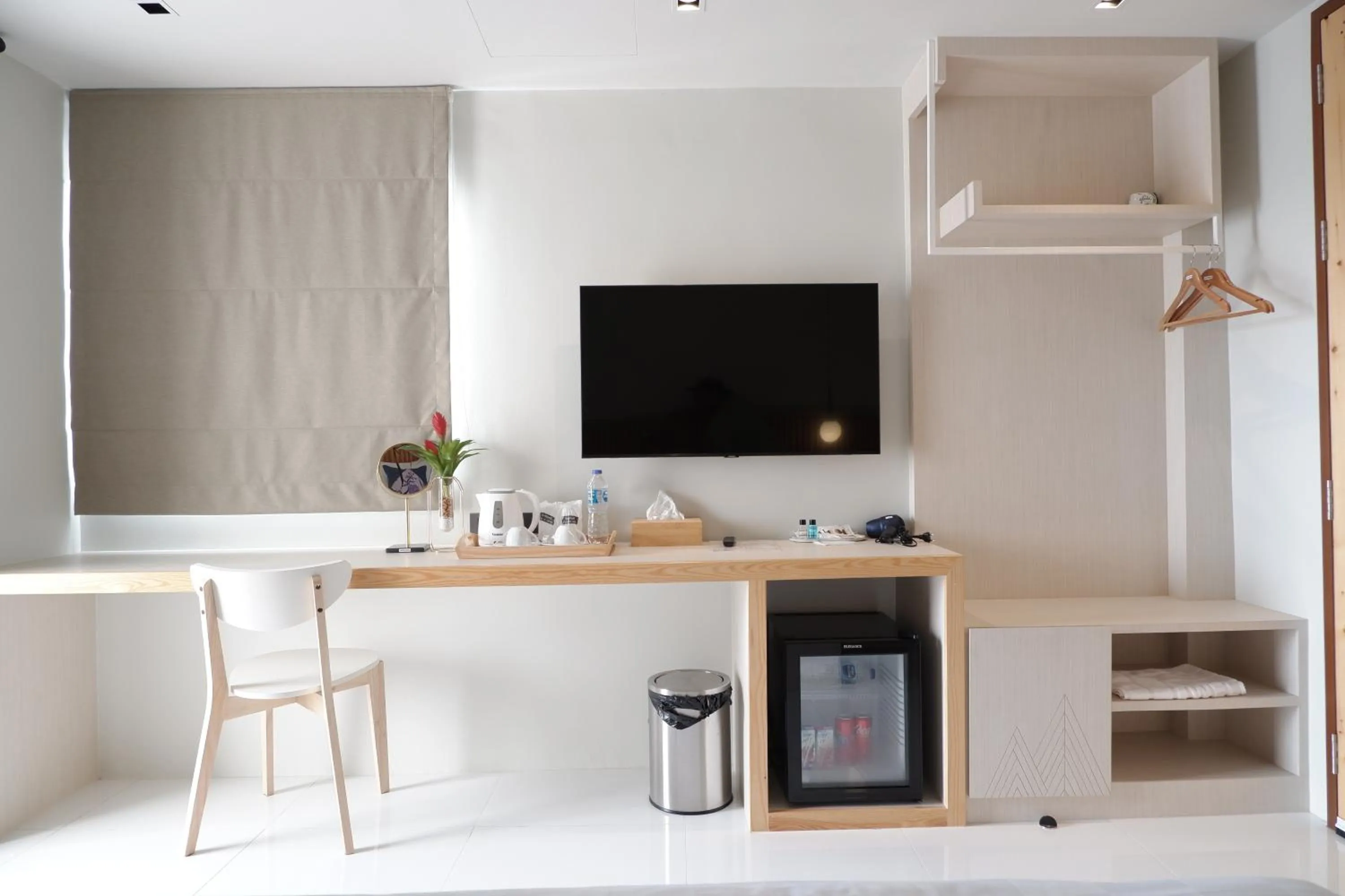 TV and multimedia in LA PINO HOTEL