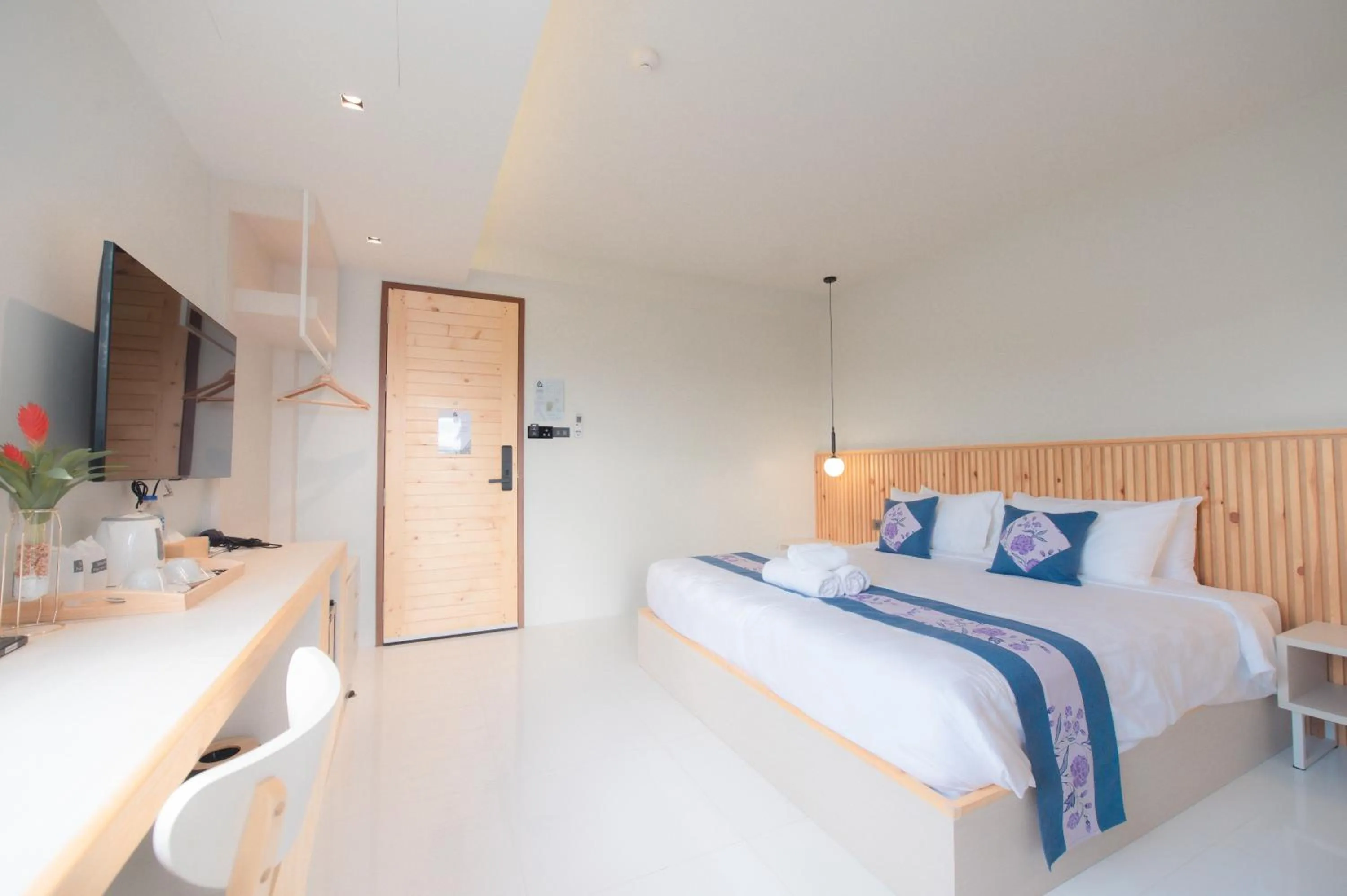 Photo of the whole room, Bed in LA PINO HOTEL