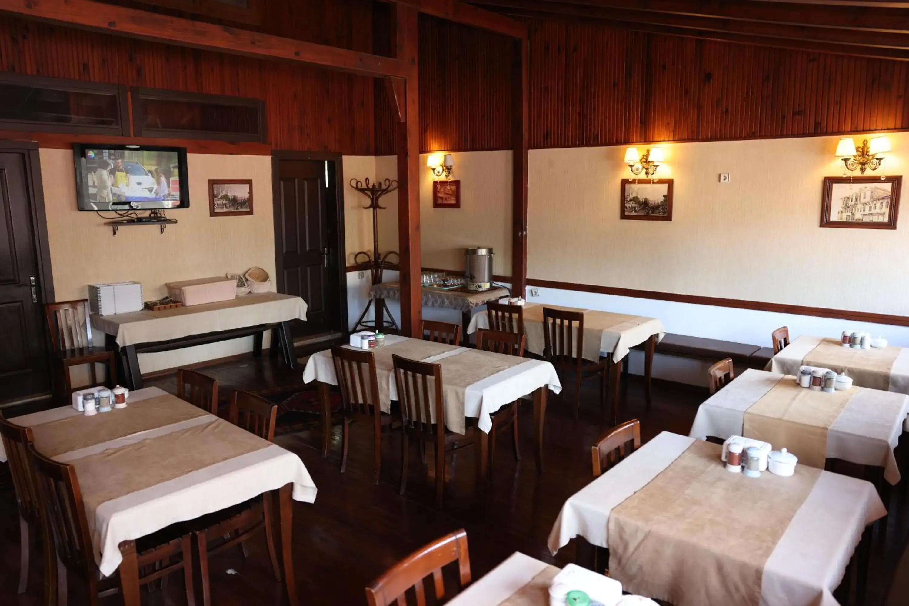 Breakfast in Dünya Otel Adana Breakfast in Dünya Otel Adana