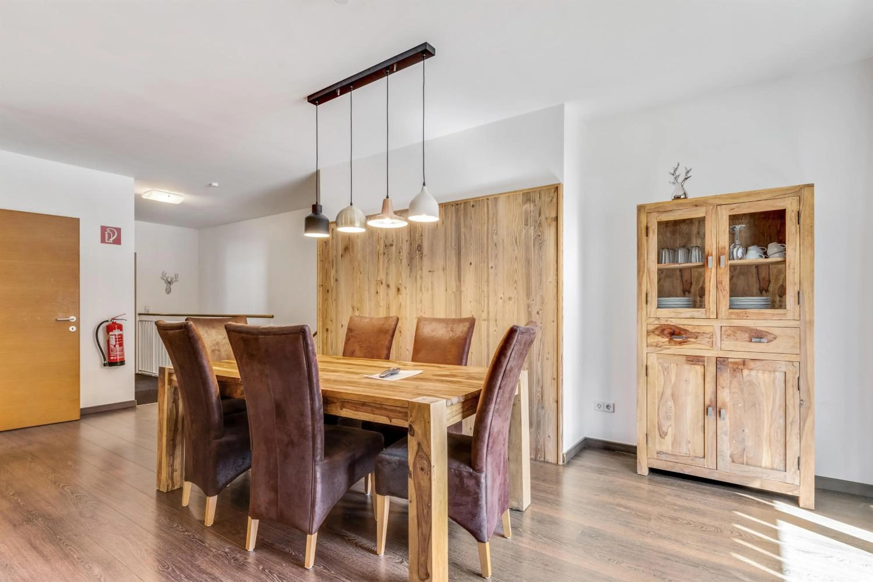 Dining area in STANTON Lodge