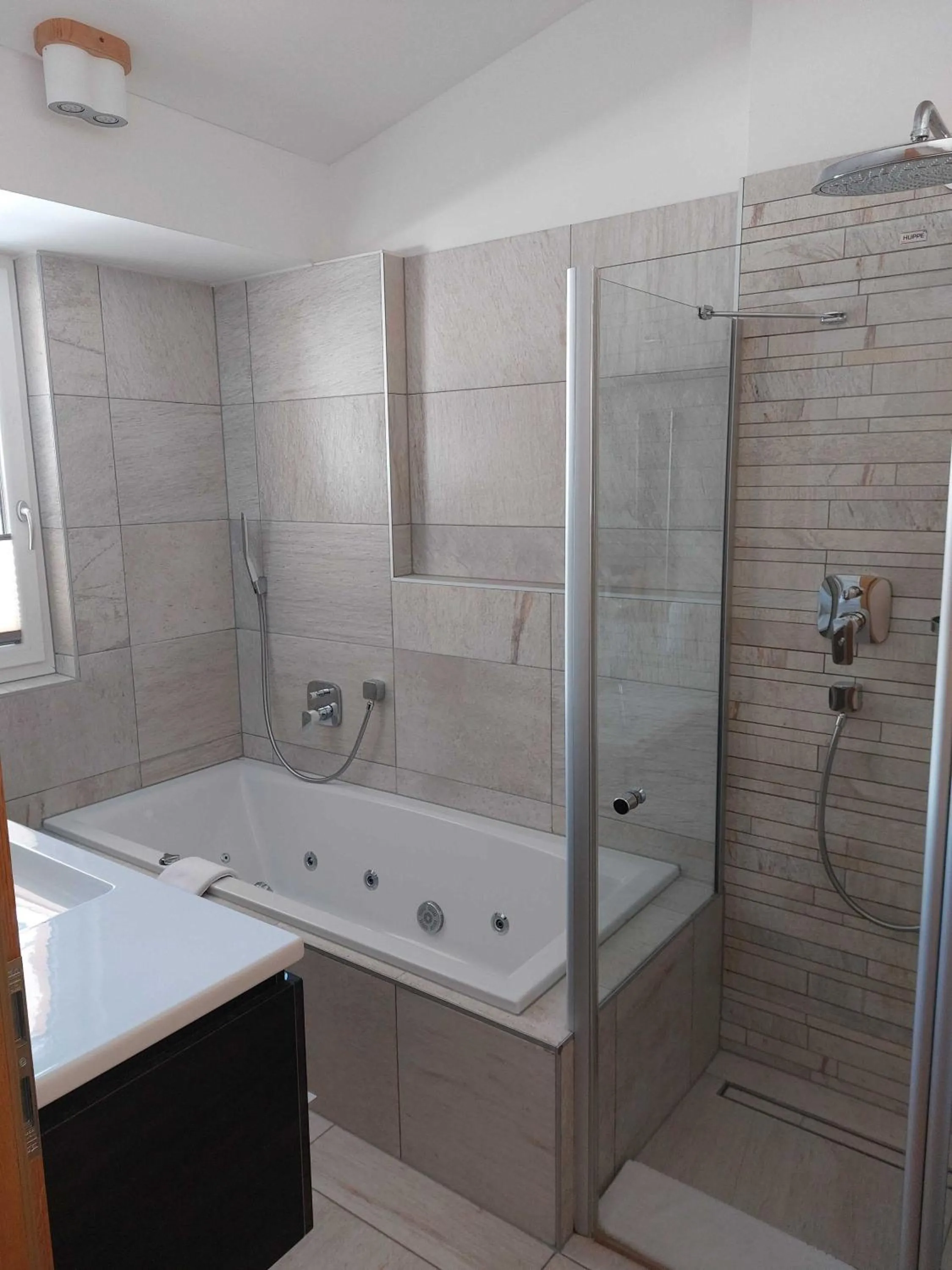 Bathroom in STANTON Lodge