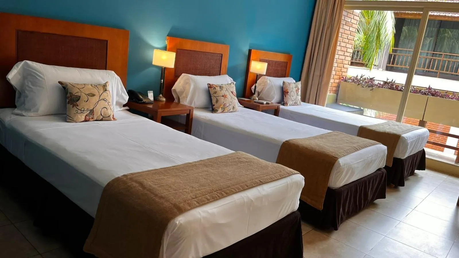 Bed in Hotel Raices Esturion