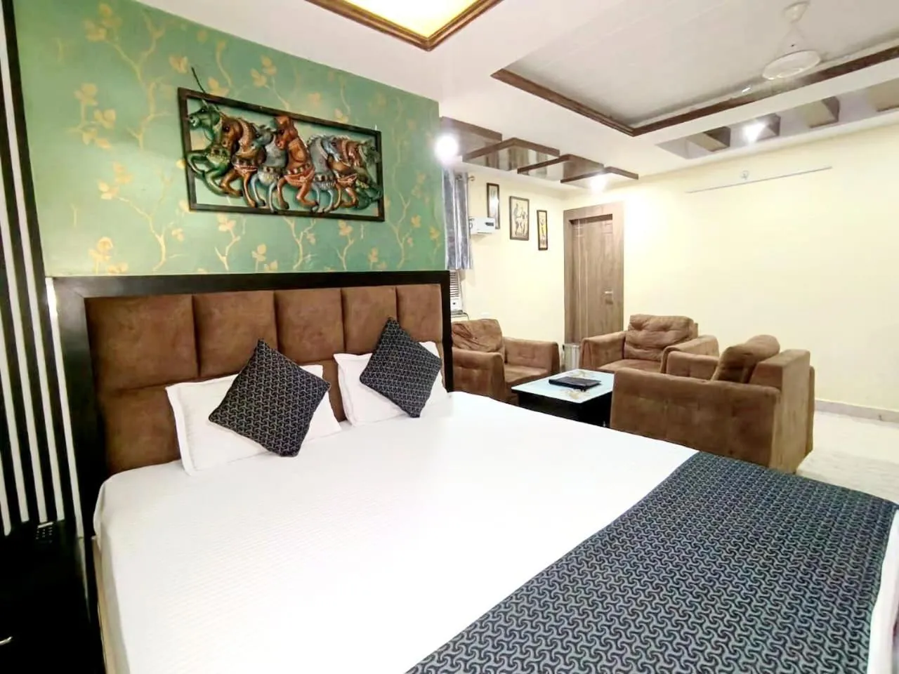 Bed in Hotel Prem Residency