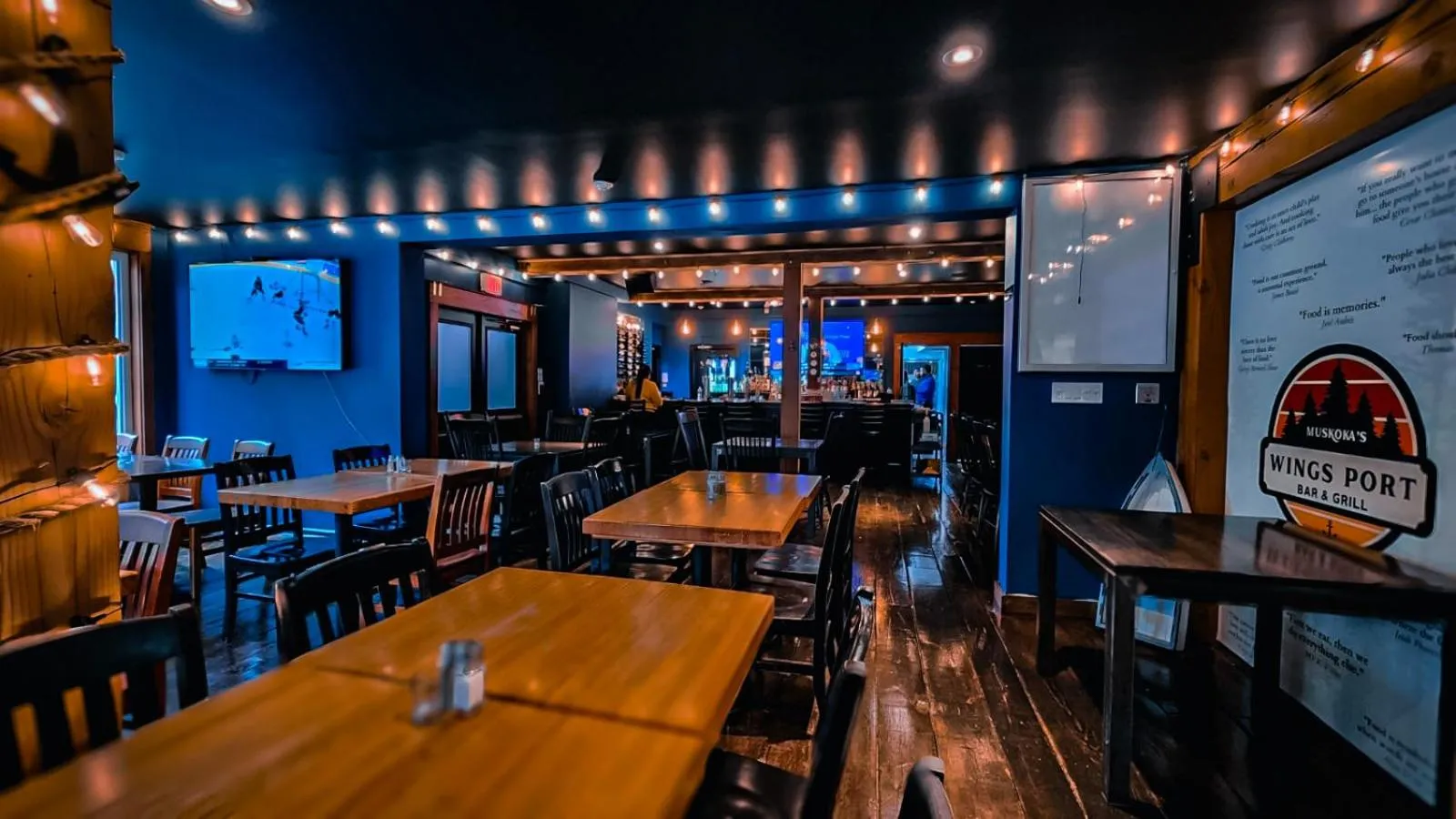 Restaurant/places to eat in 3 Pines Lodge Muskoka