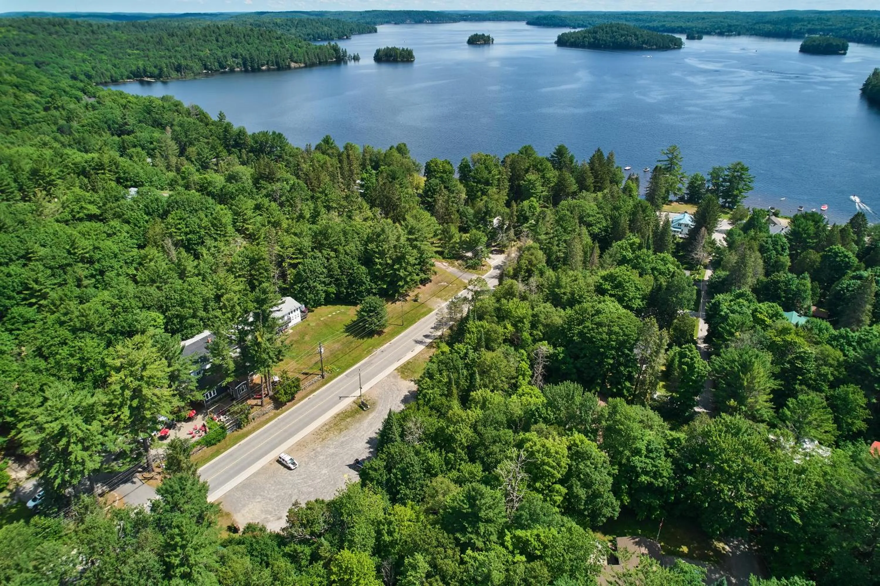 Bird's eye view in 3 Pines Lodge Muskoka