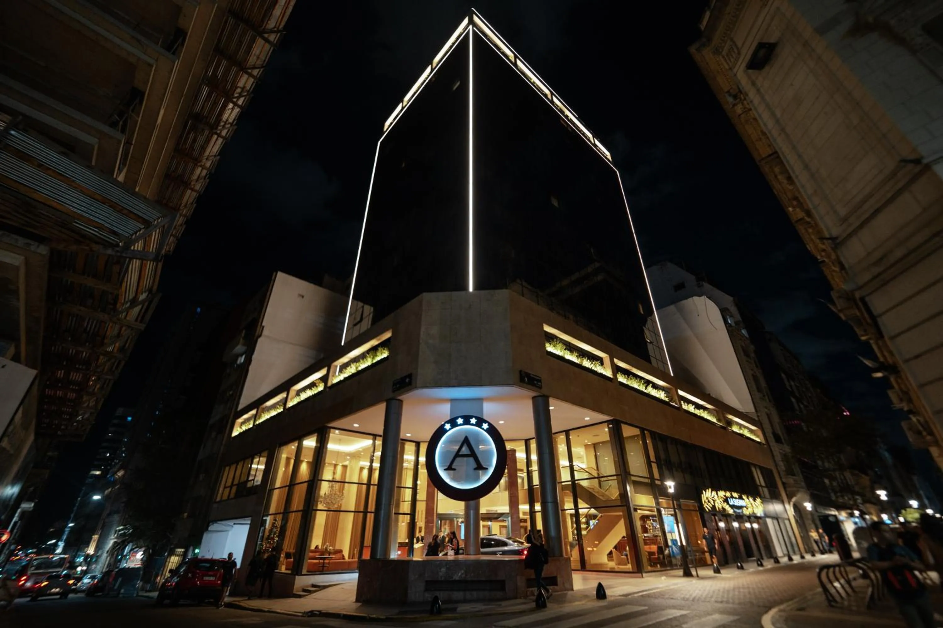 Property building in Amérian Buenos Aires