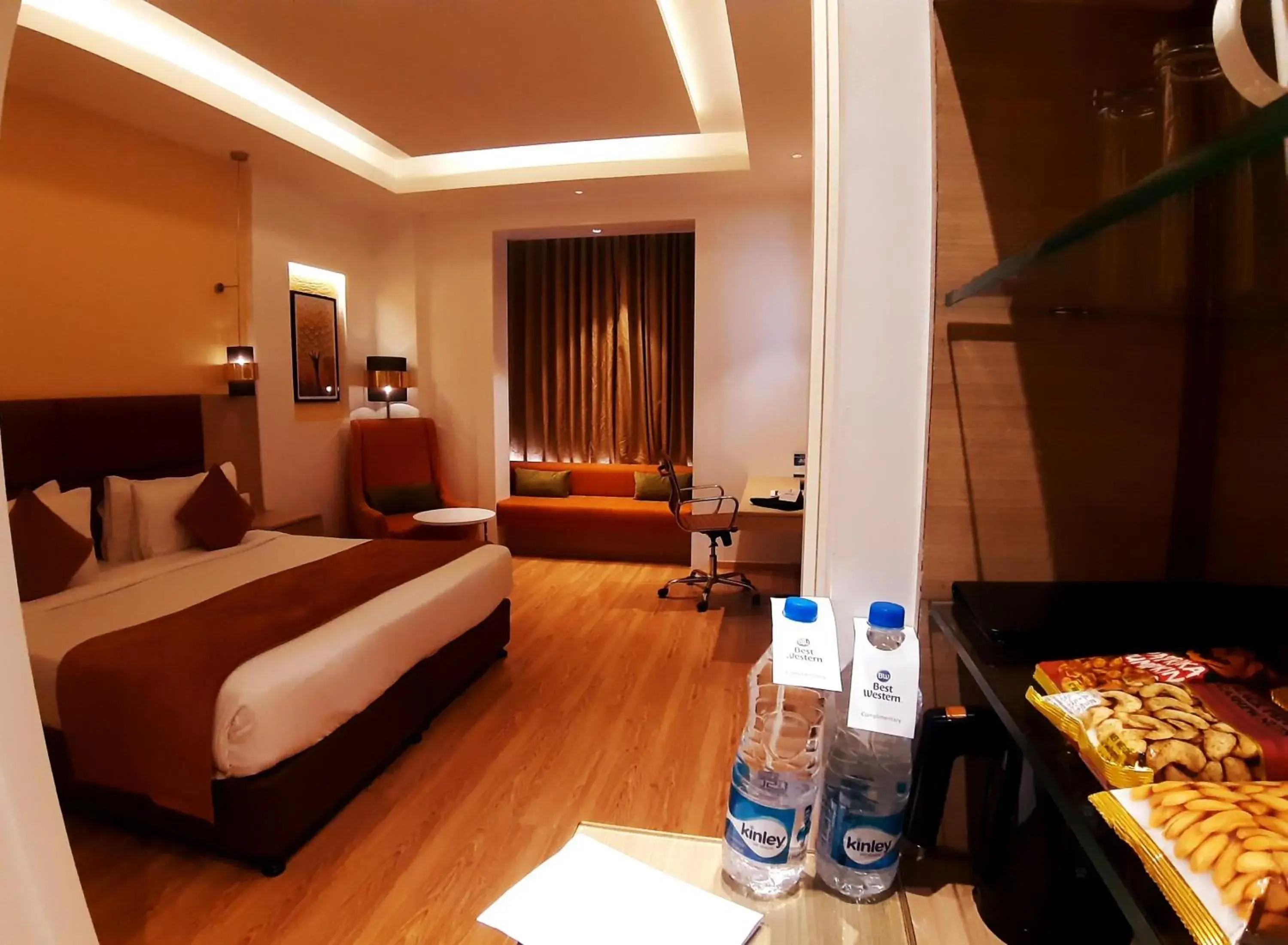 Photo of the whole room, Bed in Best Western Vrindavan Photo of the whole room, Bed in Best Western Vrindavan