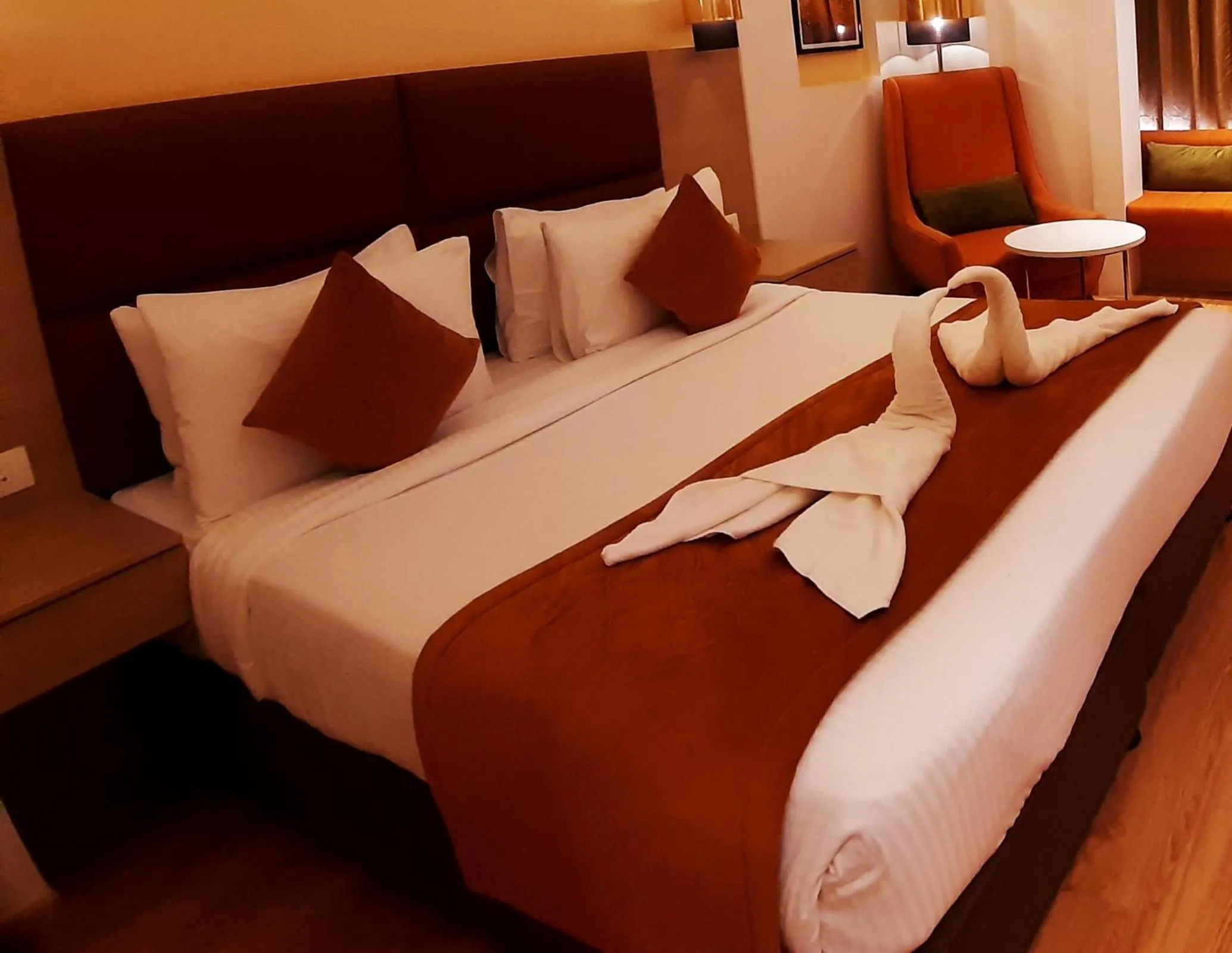 Photo of the whole room, Bed in Best Western Vrindavan