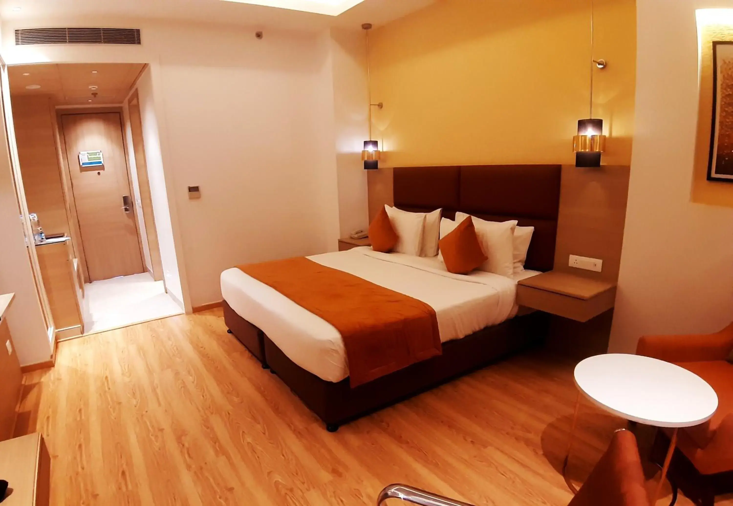 Photo of the whole room, Bed in Best Western Vrindavan Photo of the whole room, Bed in Best Western Vrindavan