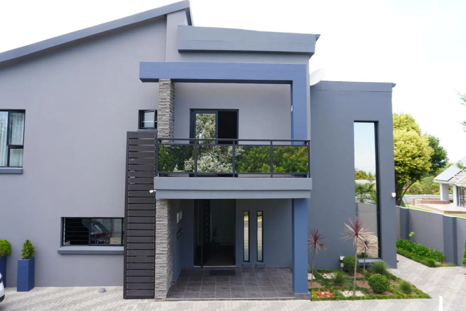 Property building in The Raz