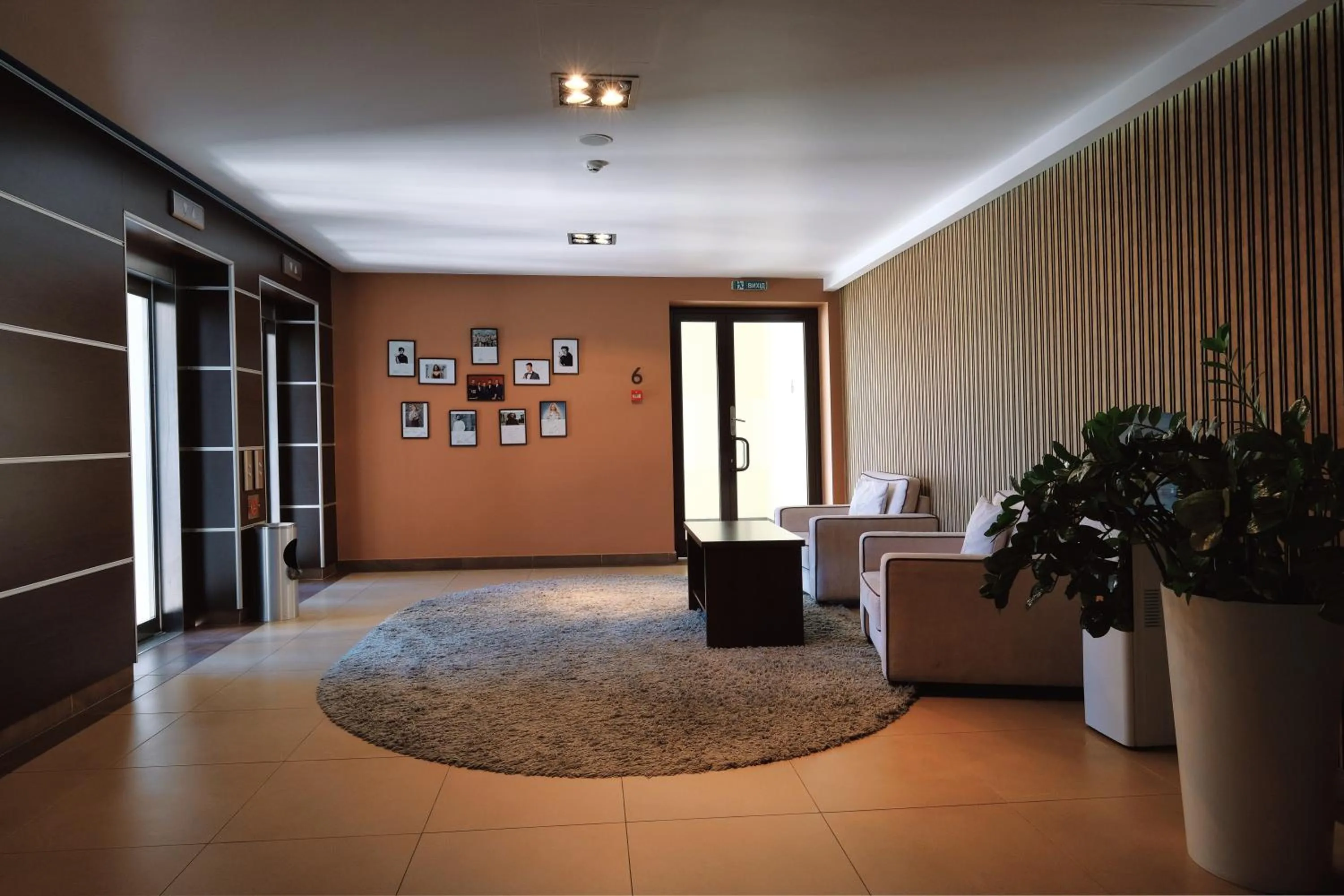 Seating area in Rius Hotel Lviv