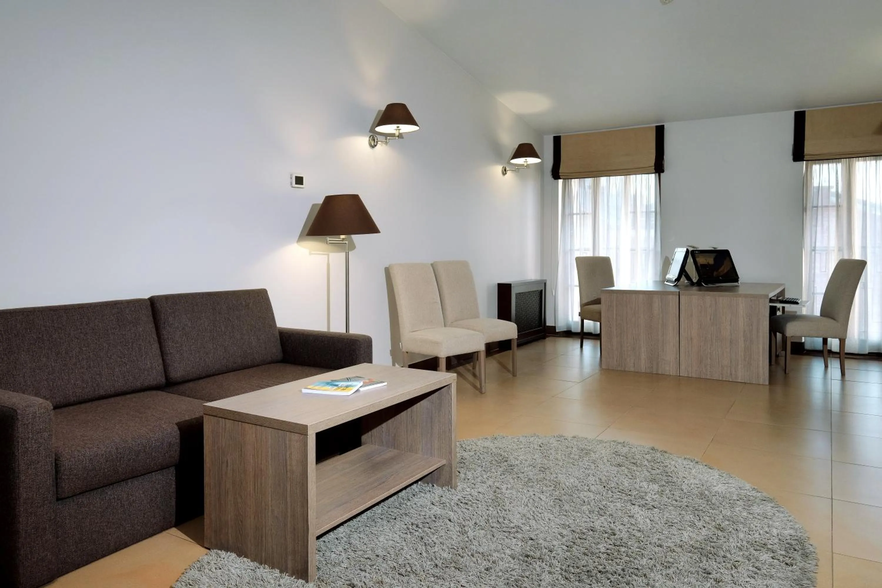 Business facilities in Rius Hotel Lviv
