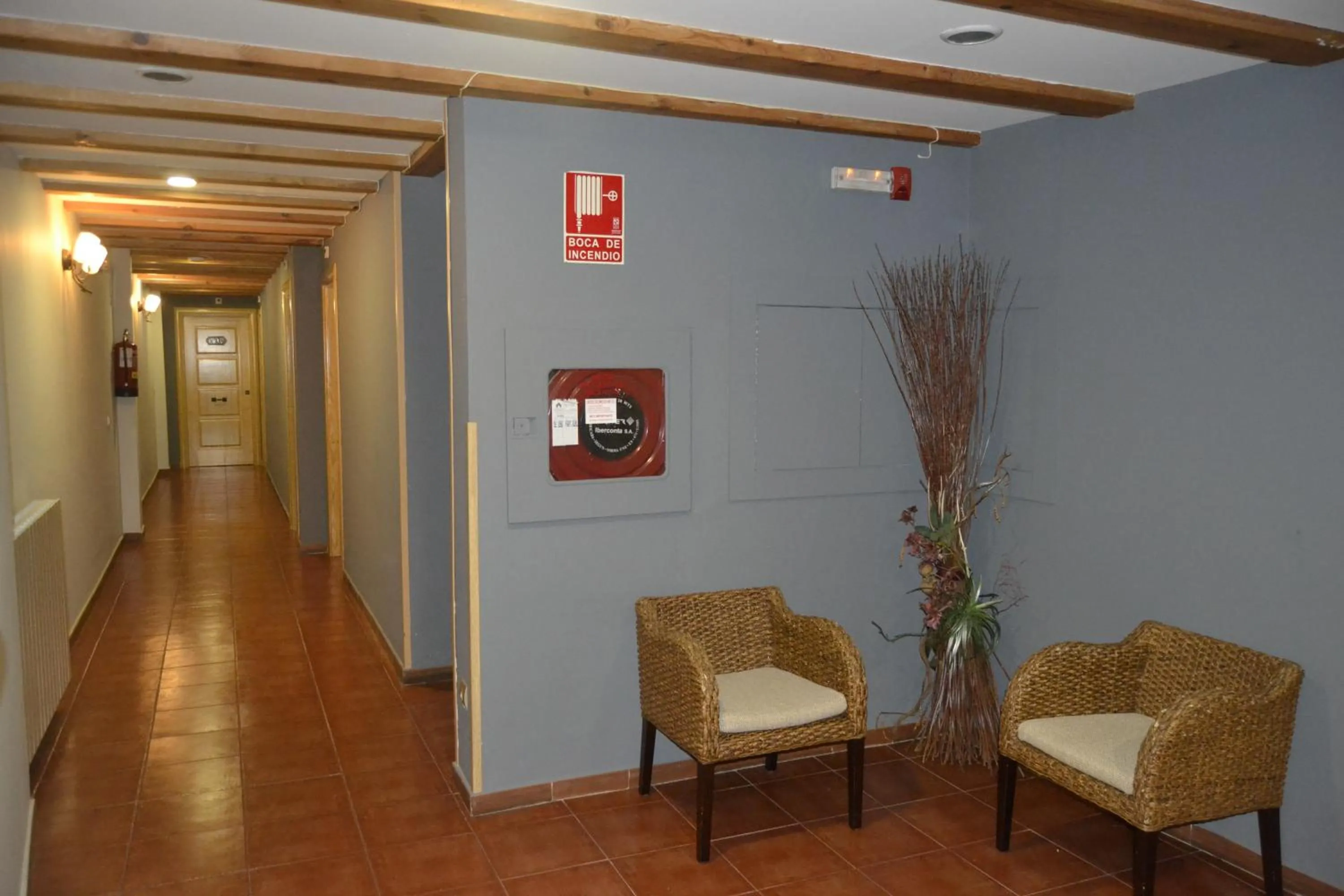 Seating area in Hotel El Tratado