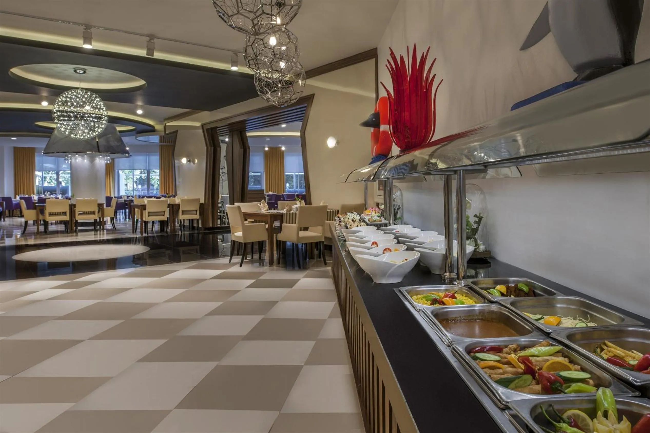 Restaurant/places to eat in Botanik Platinum Hotel
