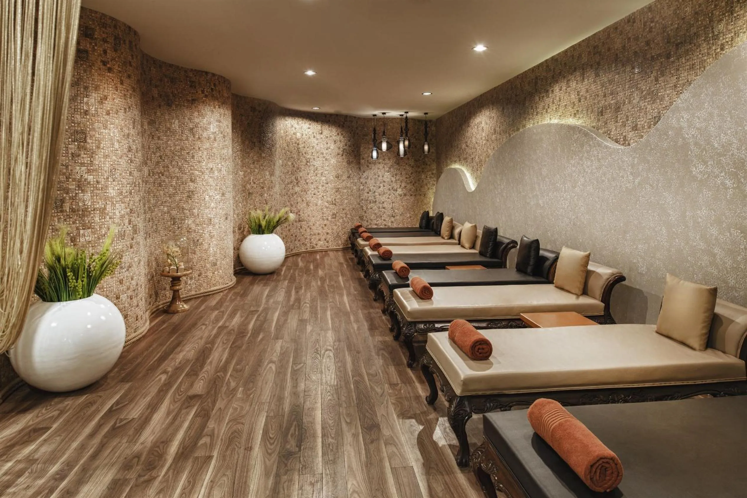Spa and wellness centre/facilities in Botanik Platinum Hotel