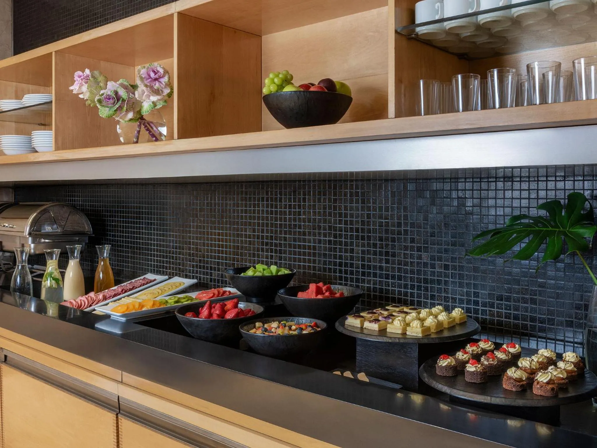 Breakfast in HTL Urbano