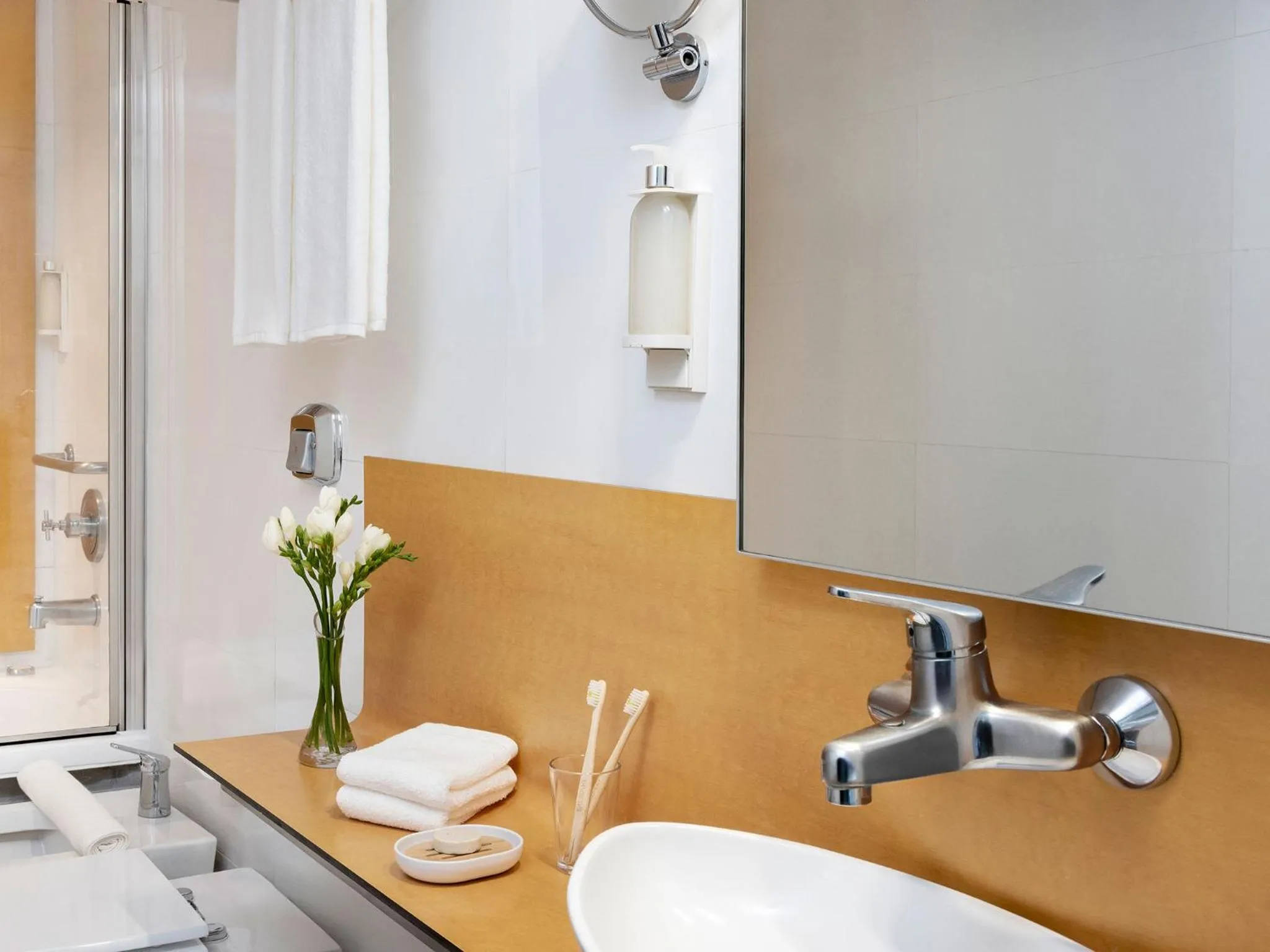 Bathroom in HTL Urbano