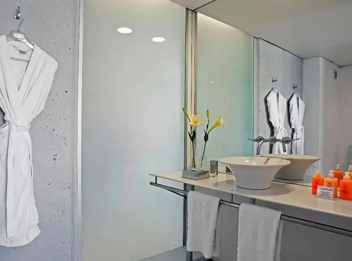 Bathroom in Design cE - Hotel Boutique de Diseño Bathroom in Design cE - Hotel Boutique de Diseño