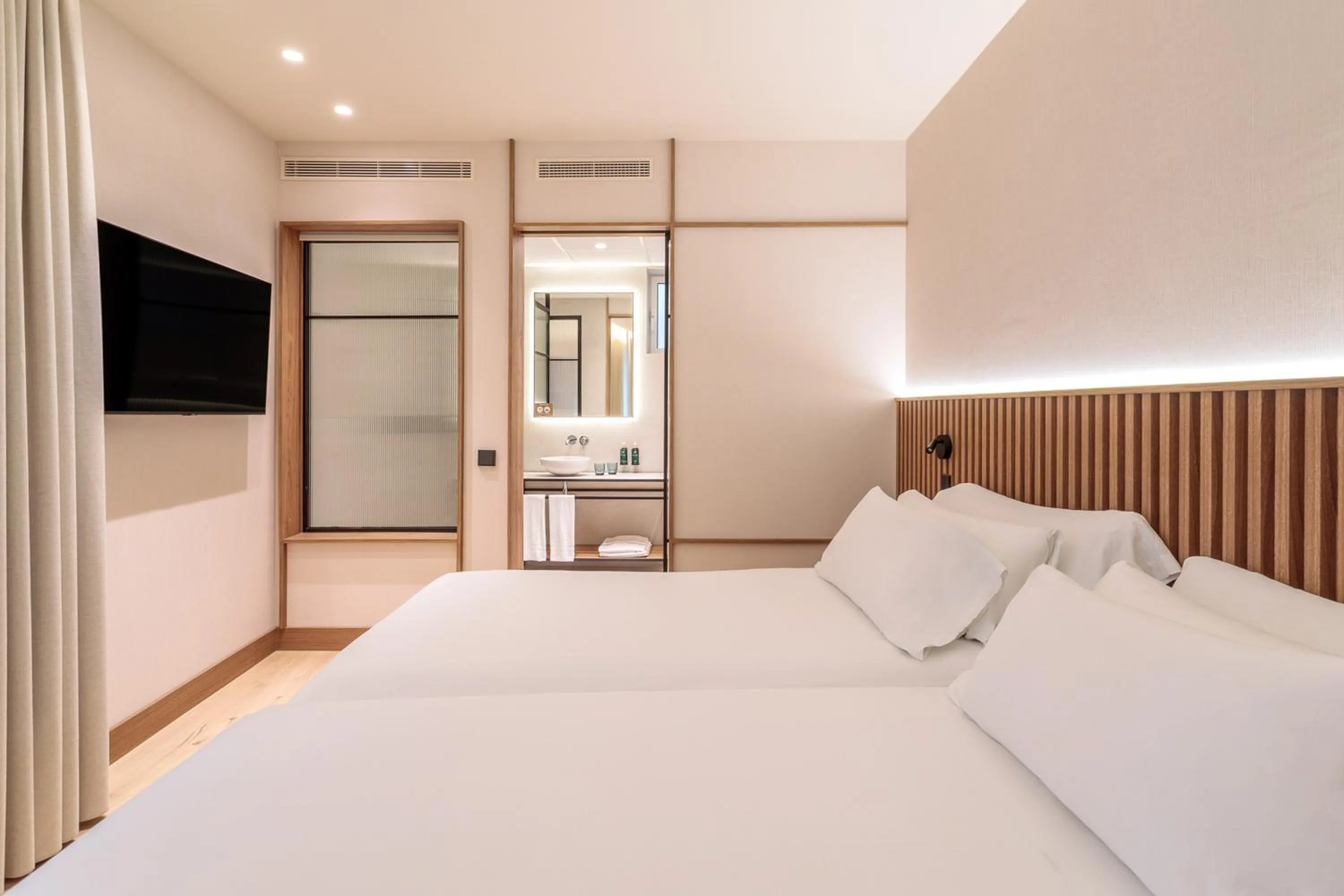 Bed in Hotel Murcia Rincón de Pepe Affiliated by Meliá